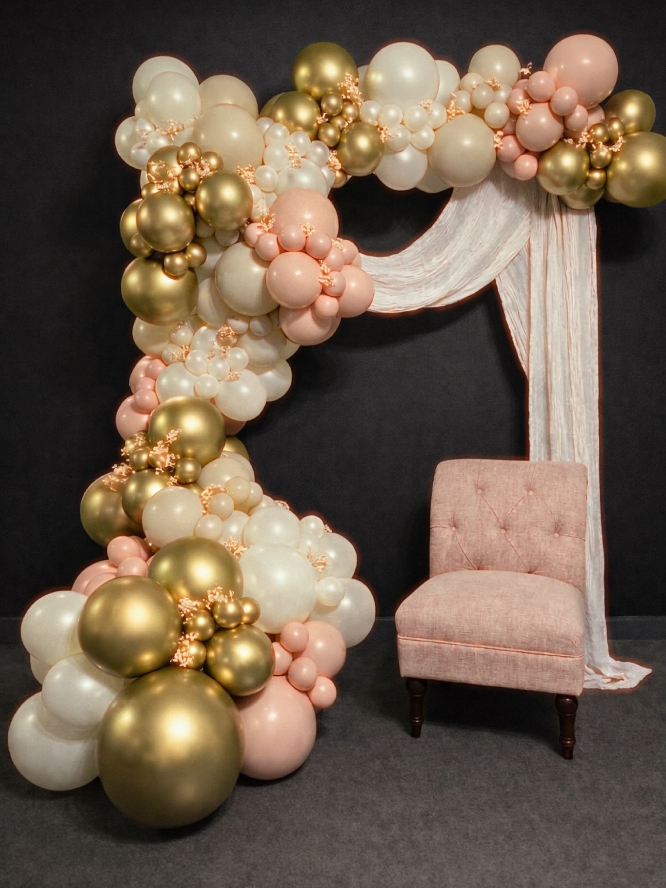 Am I allowed to have favorites? Because this bridal shower install was pure magic. ✨
Soft blush, champagne gold, and creamy neutrals created the dreamiest backdrop for celebrating the bride-to-be. Moments like these are why I love what I do. 💕

Plan