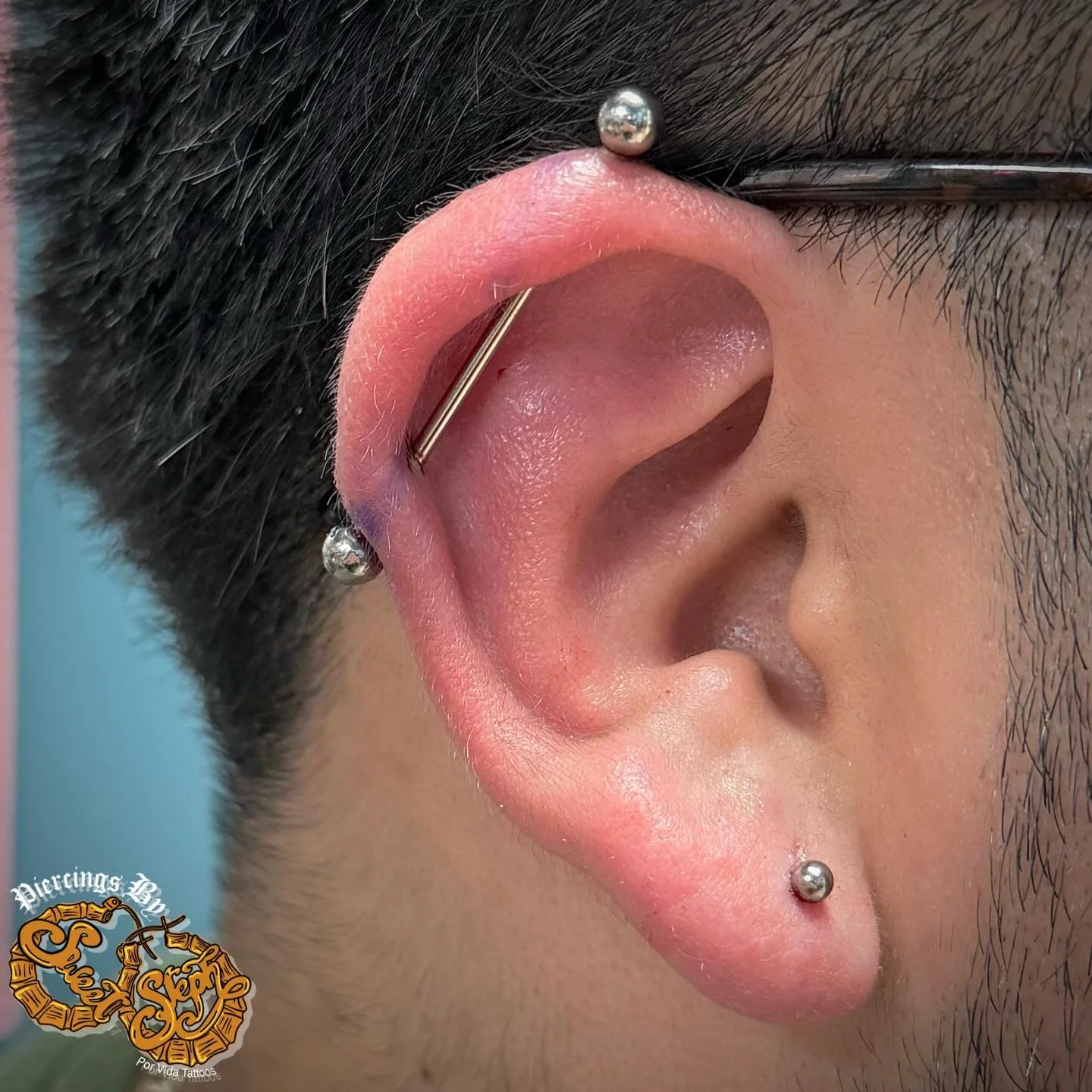 @sweetpiercingsbysteph is in and taking walk ins all day.