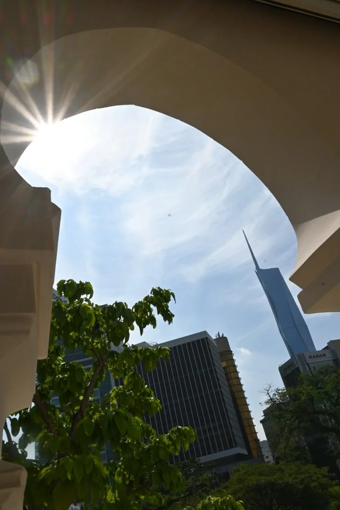 Sunstar through an archway at Bangunan Sultan Abdul Samad, KL