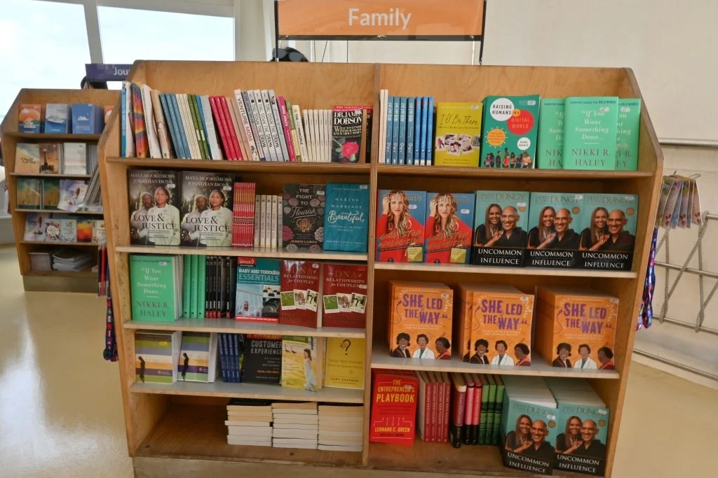 Doulos Hope family section books