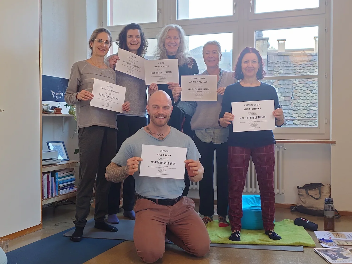 Abschlussfoto der Meditationslehrer Ausbildung in Basel – März 2025