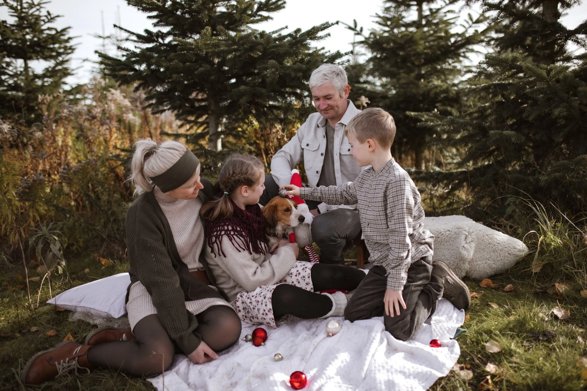//Weihnachtfieber//

Ergebnisse aus den Weihnachtsminis 2025

#Winter #weihnachten #Liebe #licht #Winterzauber #UnvergesslicheMomente #Gebirge #shooting #Fotoshooting #oberlausitz #sachsen #zittauerGebirge #fotografinausleidenschaft