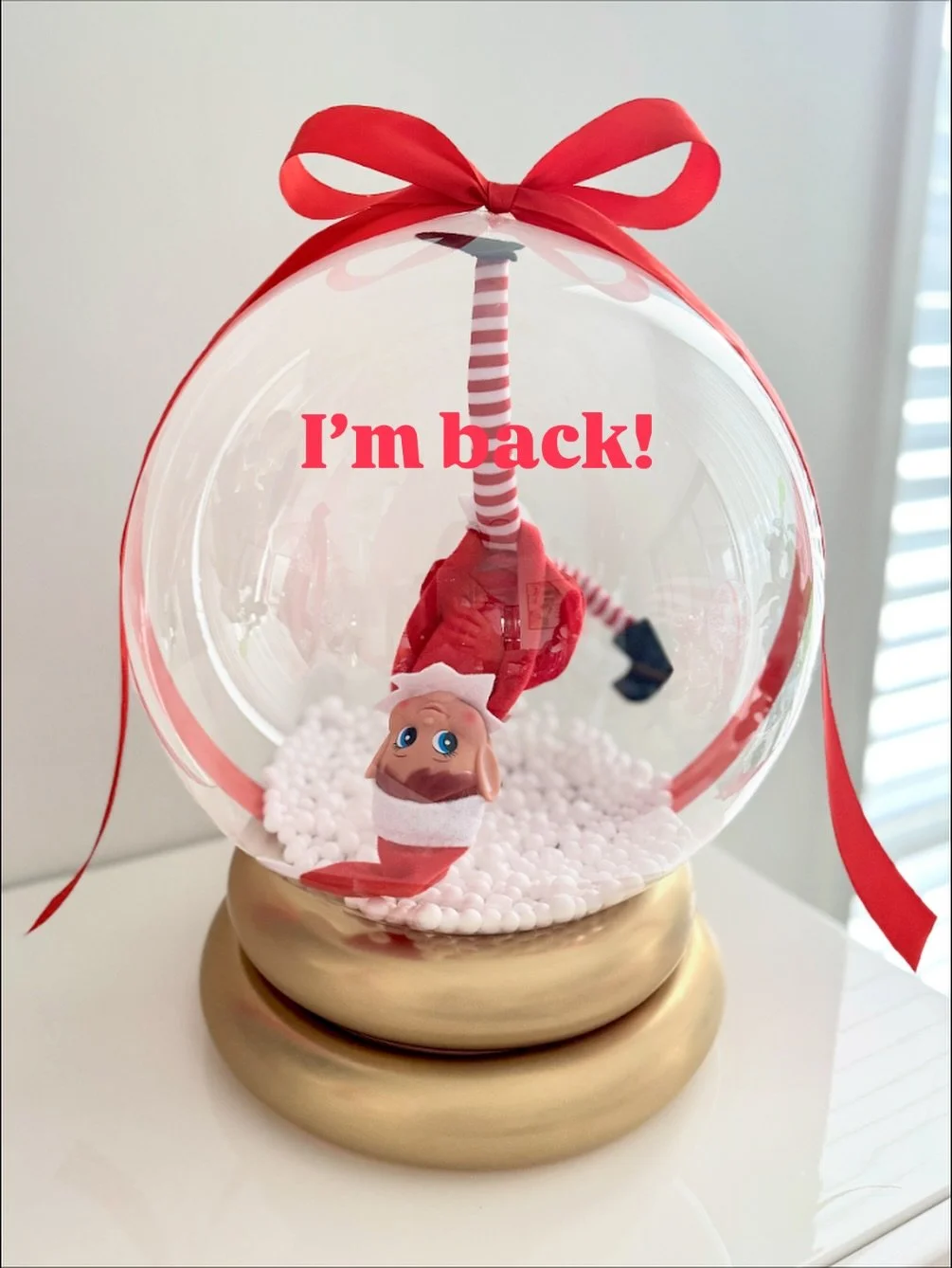 ⛄️ SNOW GLOBE ⛄️
A snowy scene in a bubble of Christmas magic! ❄️✨

Includes:
🎀 Personalised name on the balloon

Optional:
🧝 Christmas Elf. If using your own Elf, please drop it off 1 week before pickup.

🎄 Very limited spots &mdash; order now be