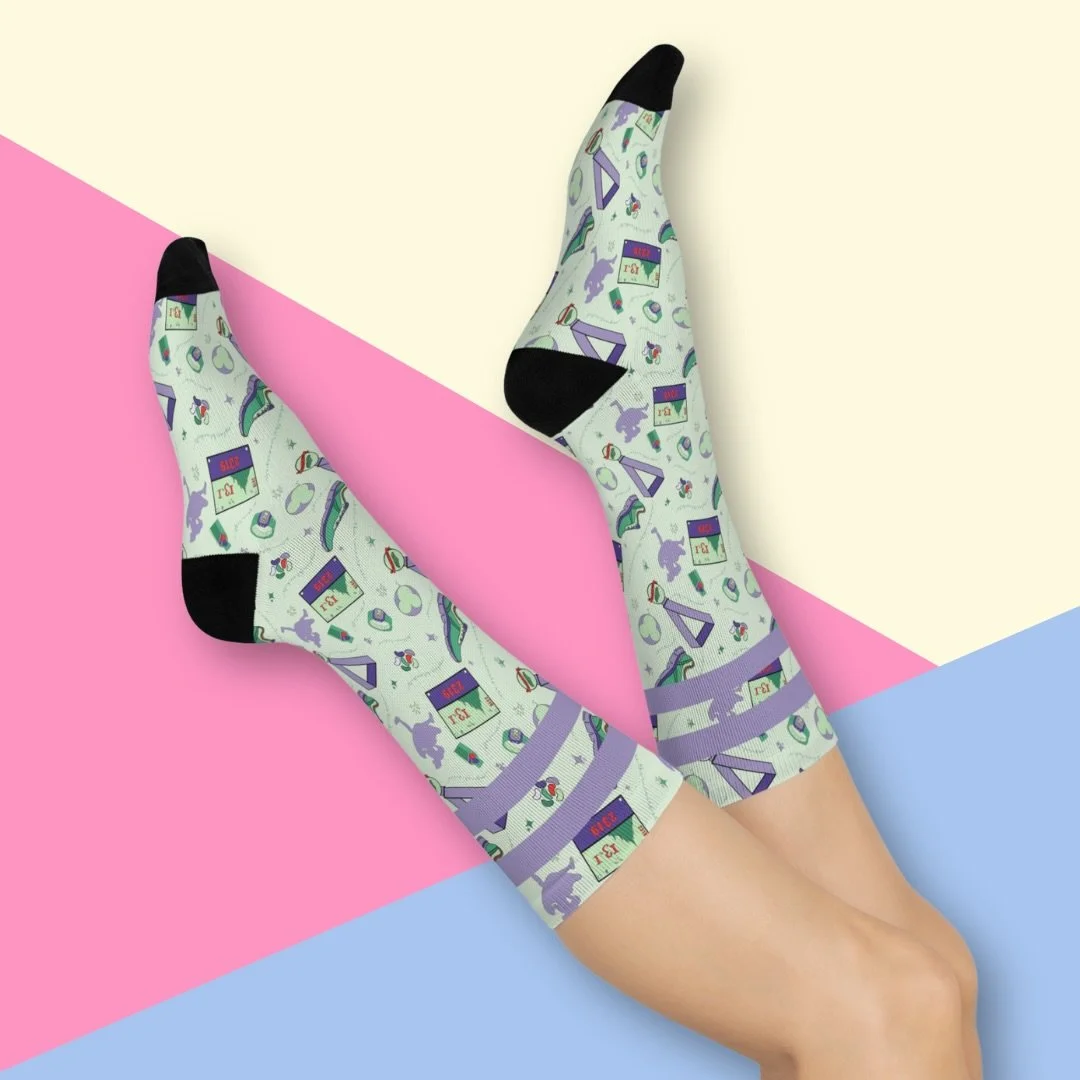 ❗️There's still time to order these comfy #runDisney inspired crew socks before Christmas! ❗️

#giftsforher❤️🎁 #giftsforrunners #disneyprincessgifts #disneyprincess