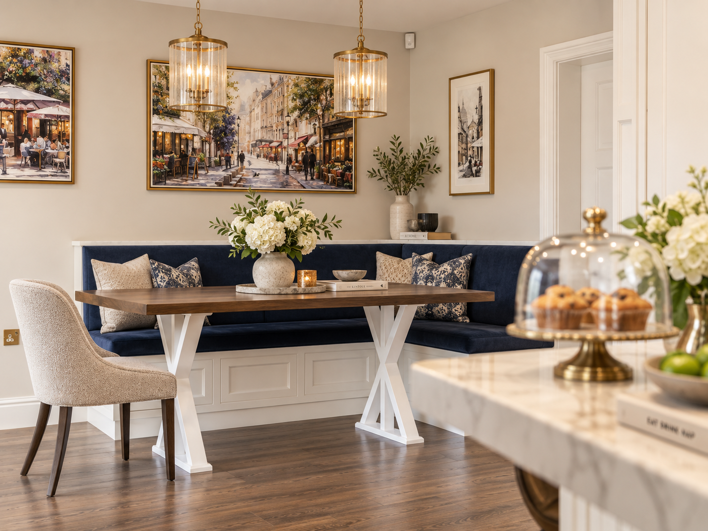Breakfast Area — Informal dining space featuring bespoke upholstered banquette seating and contemporary interior detailing.