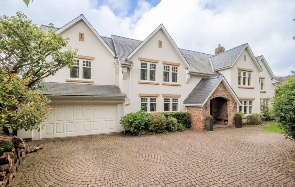 Front elevation of Meadowlands, Islay Road, Lytham St Annes, following a major residential extension and complete refurbishment designed by Chartered Architect Joel Firth. The project transformed and enlarged the existing property while retaining a t