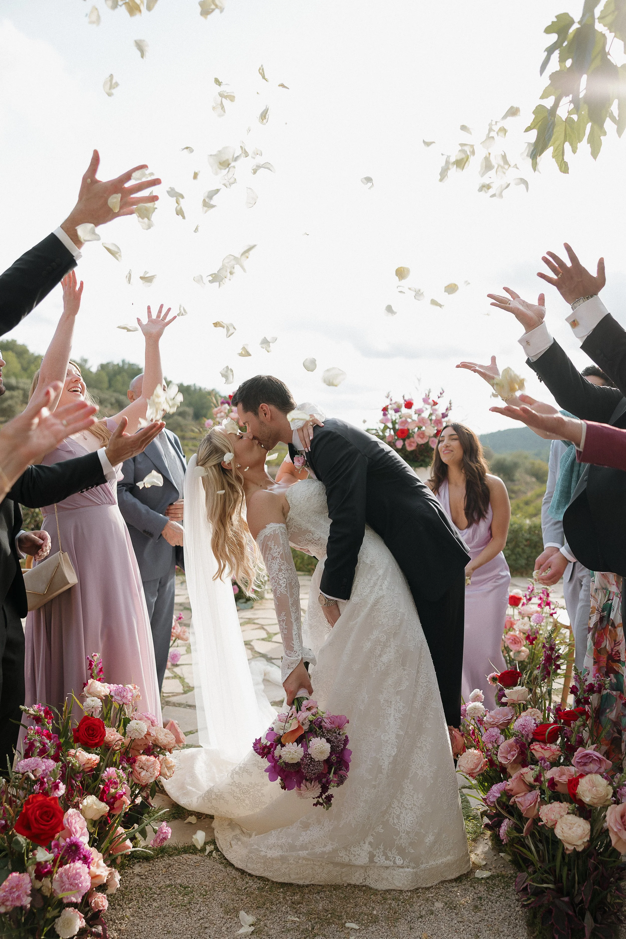 A Modern, Elegant Outdoor Wedding at Masia Cabellut | Europe Destination Wedding Photographer in Barcelona