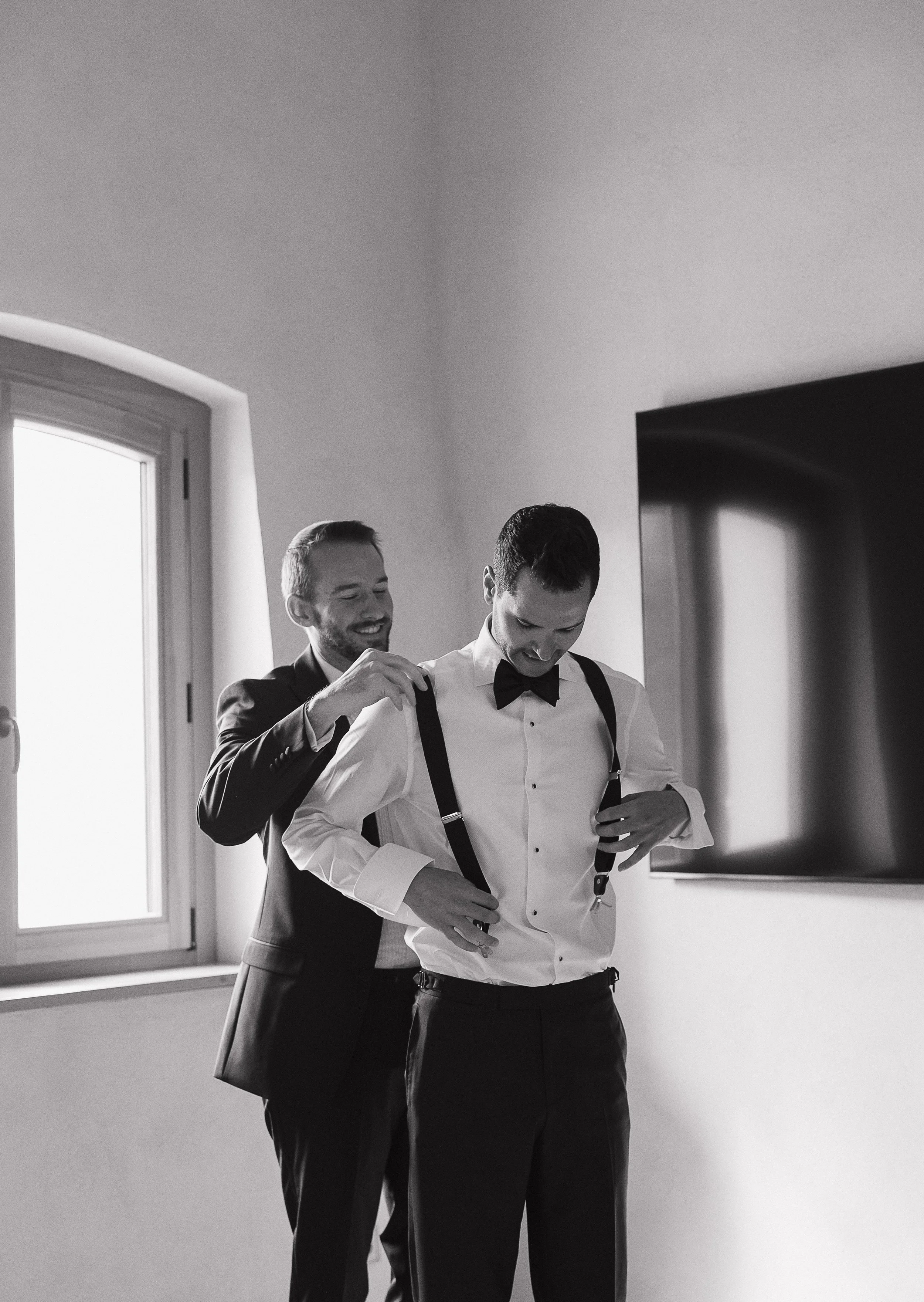 barcelona-wedding-groom-prep-02.jpg