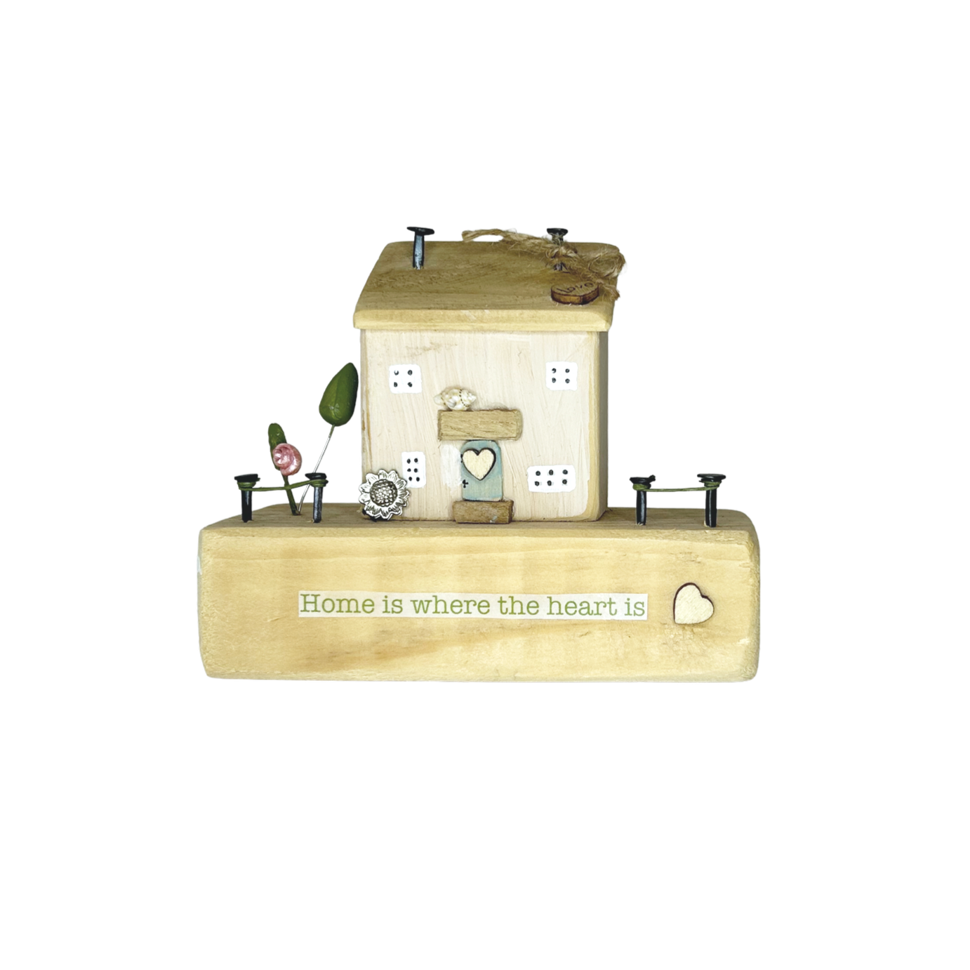 Pretty Cottage 'Home is where the heart is'