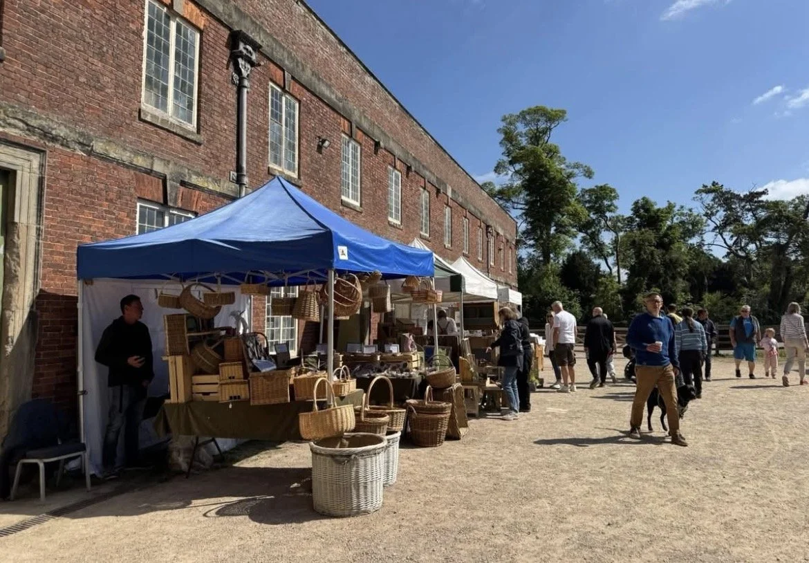 Curly Magpie Makers Market
