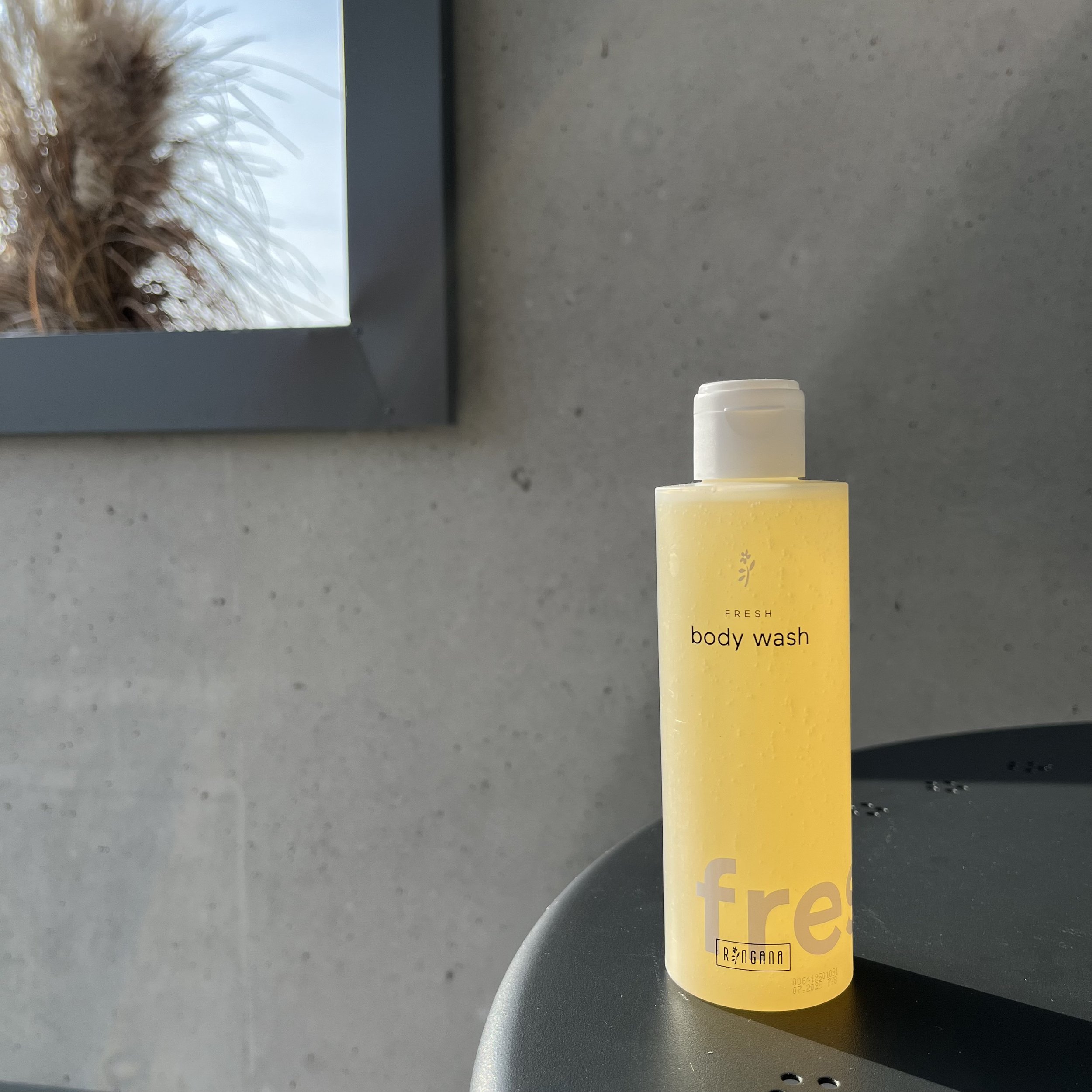 FRESH body wash