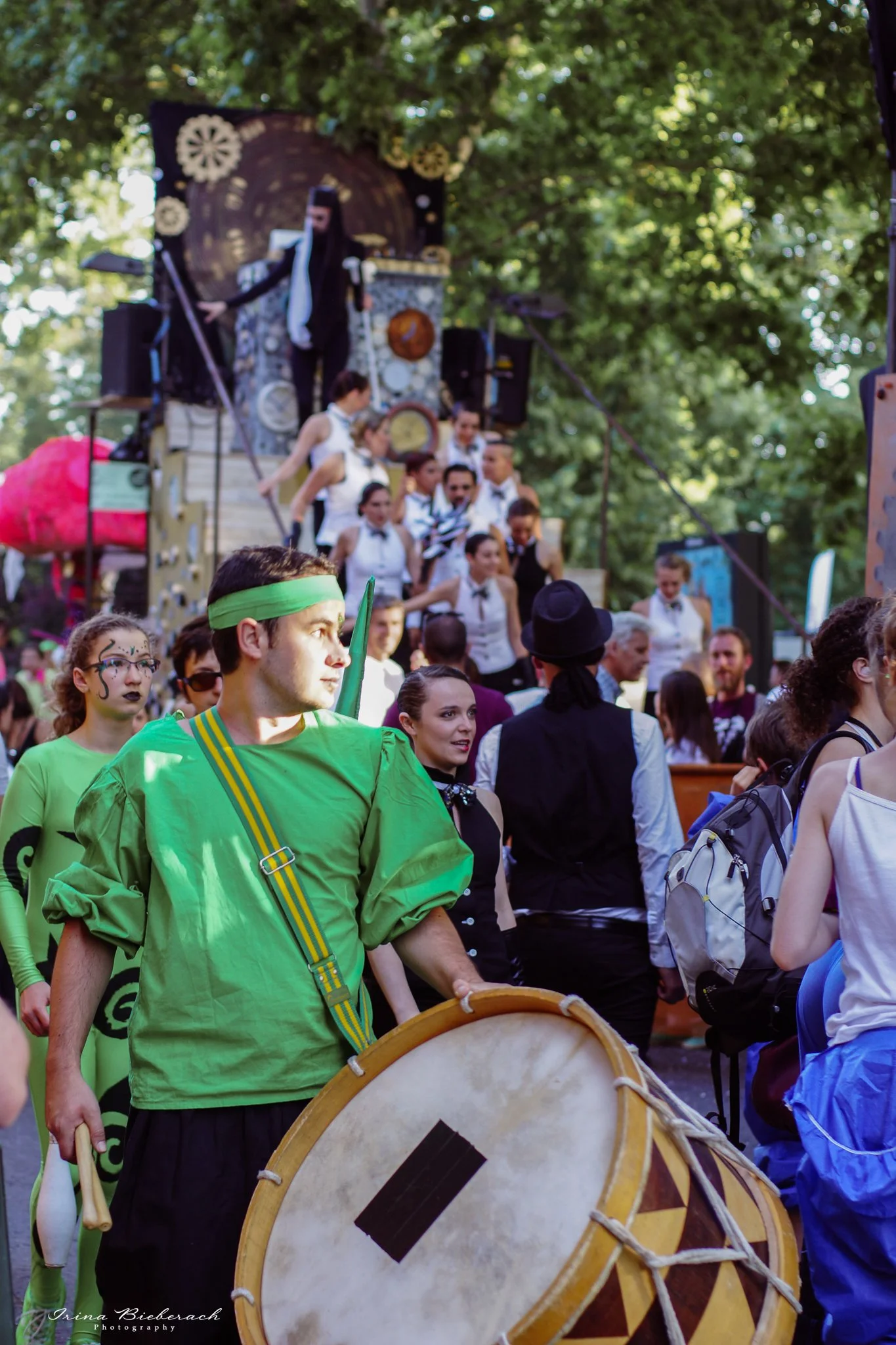 musicien percussion rue festival public paris