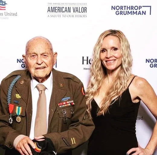 Rainbow Division veteran Lockered 'Bud' Gahs attends the American Veterans Center gala with author and historian and leading Rainbow Division expert Erin Faith Allen.