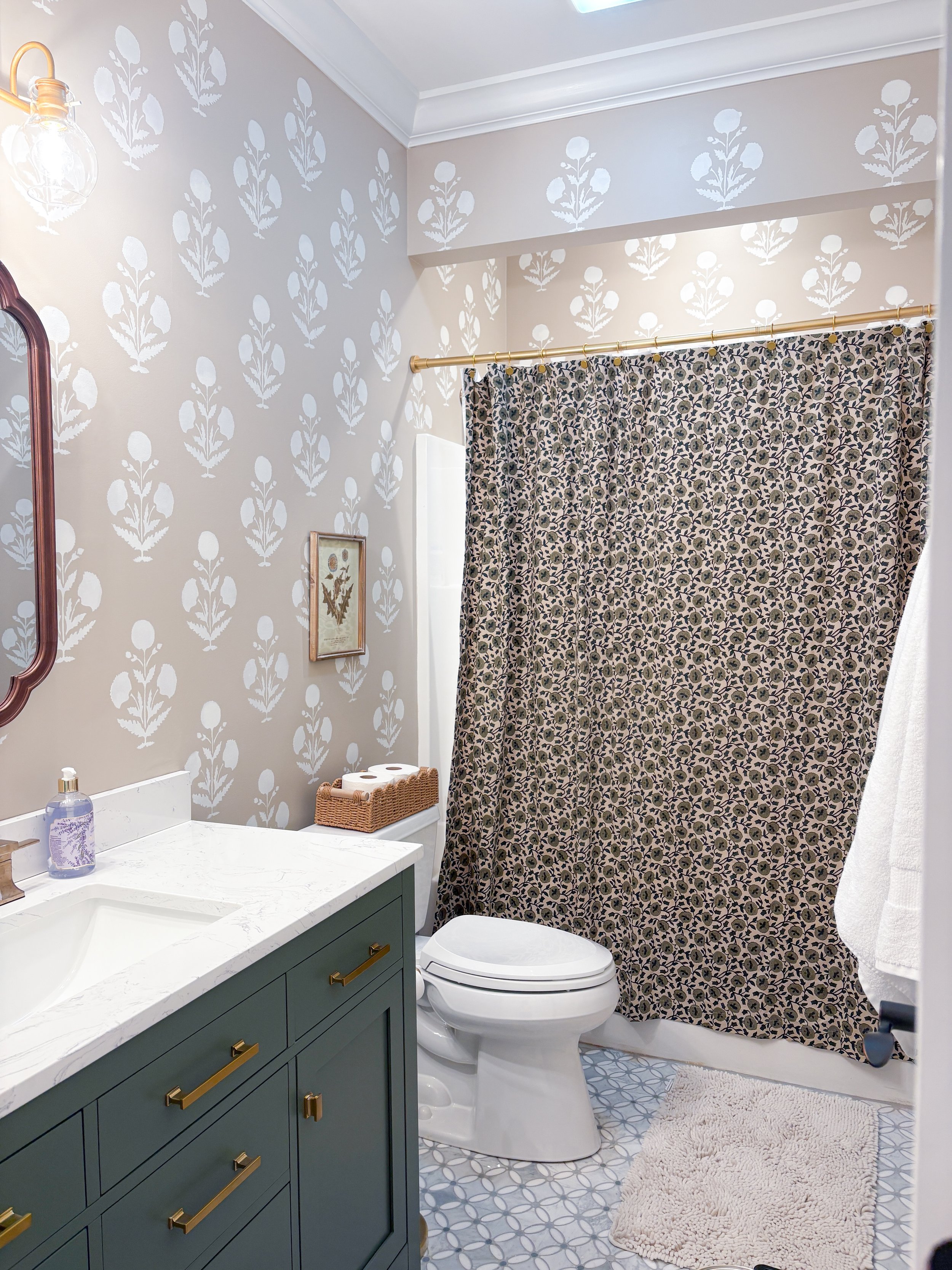 Vintage Inspired Bathroom Makeover