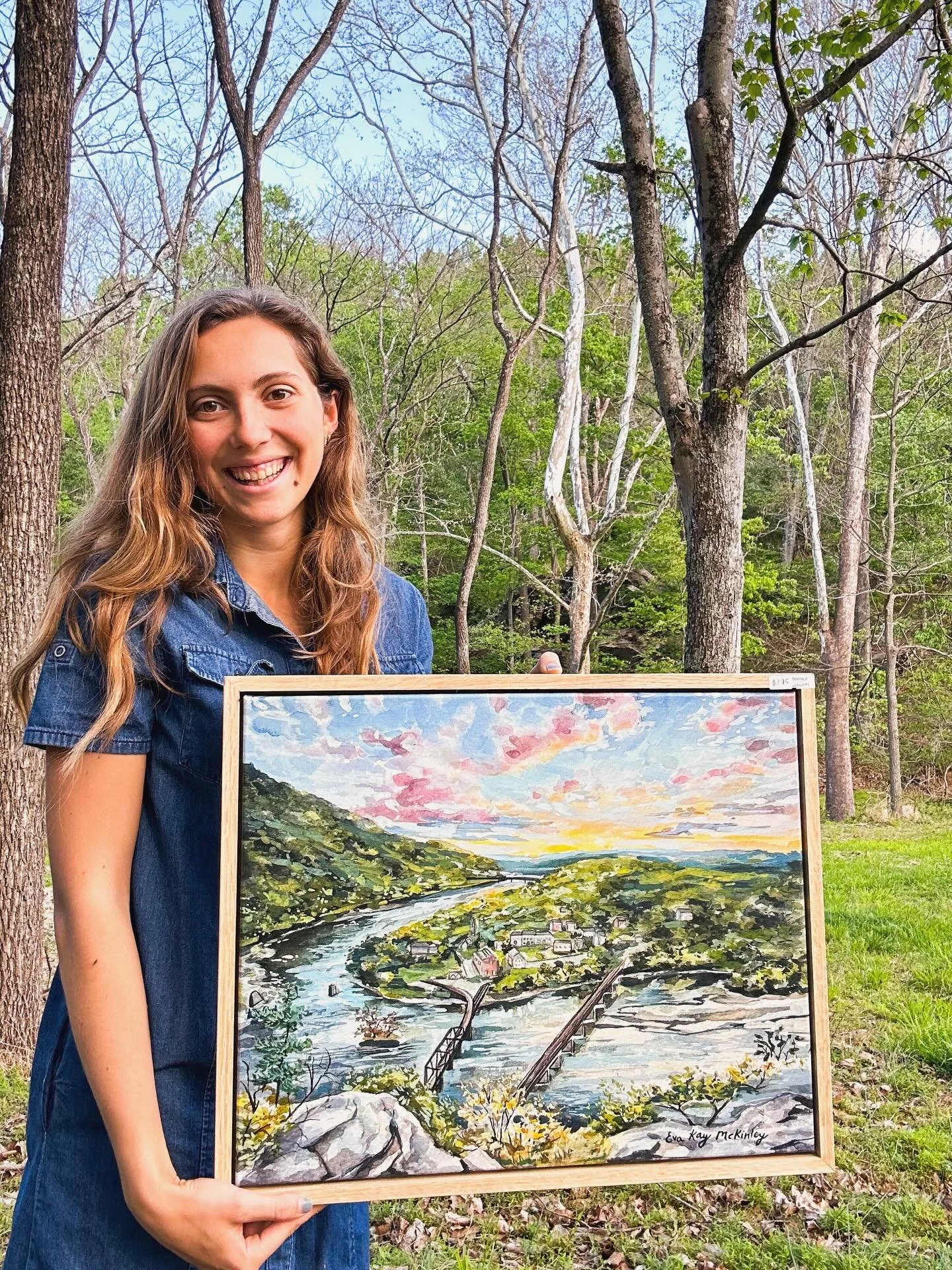 So very excited for the spring market at Harpers Ferry Brewing! Come stop by this weekend and hike 🥾our beautiful National Park, and then find the perfect Mother&rsquo;s Day gift at the brewery 🌸.

This painting is inspired by the view of the Maryl