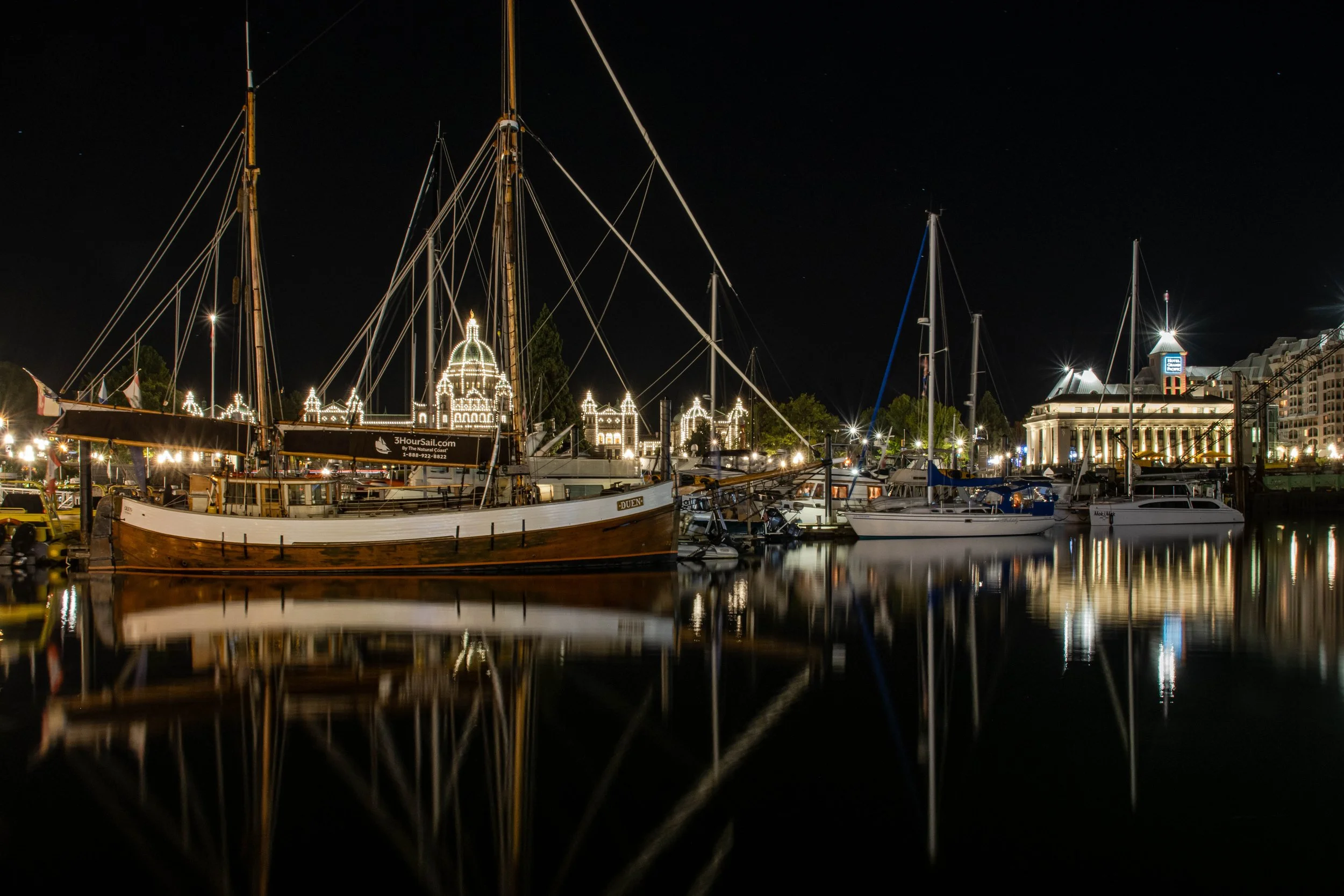 Victoria Marina at Night