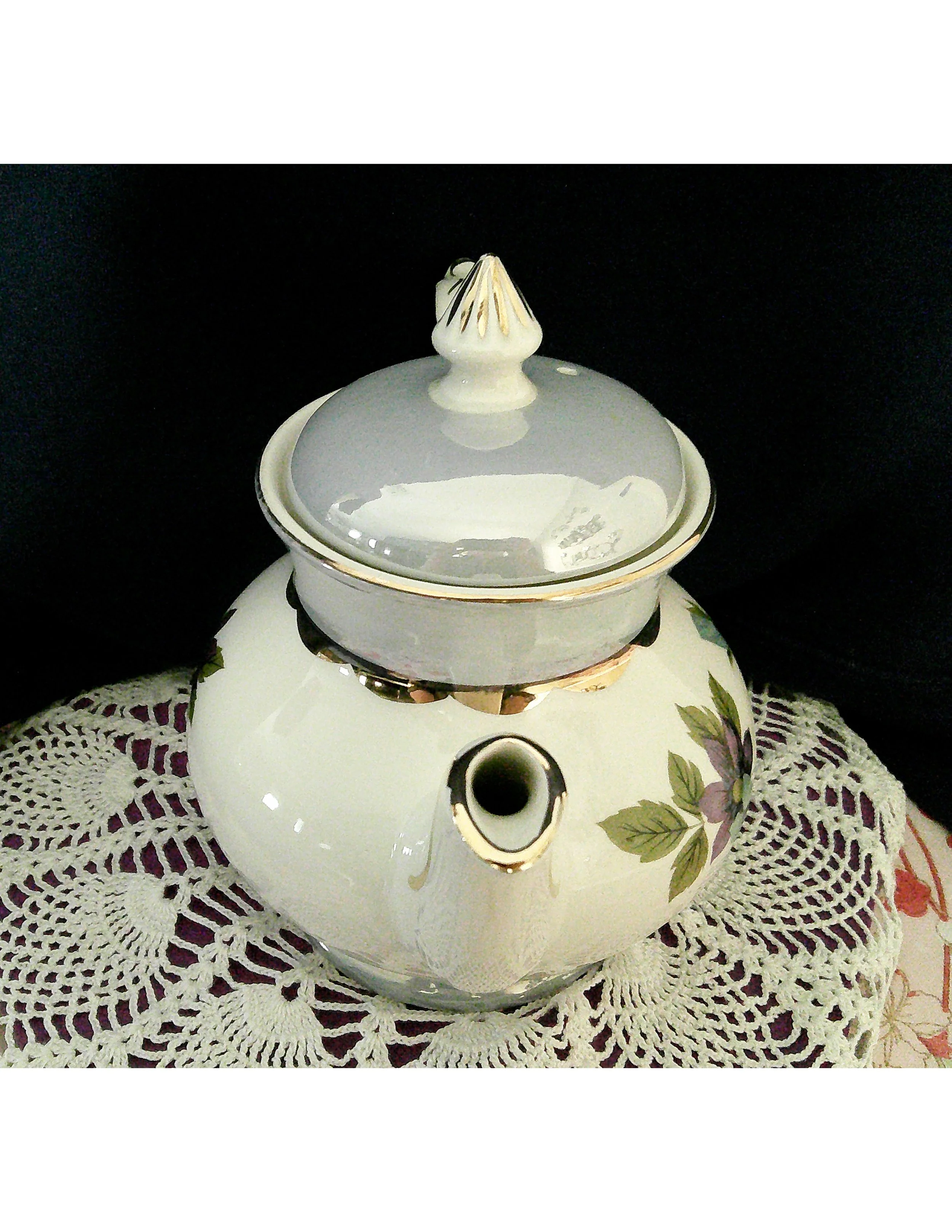DSCF0032 Gibsons teapot 3.jpg