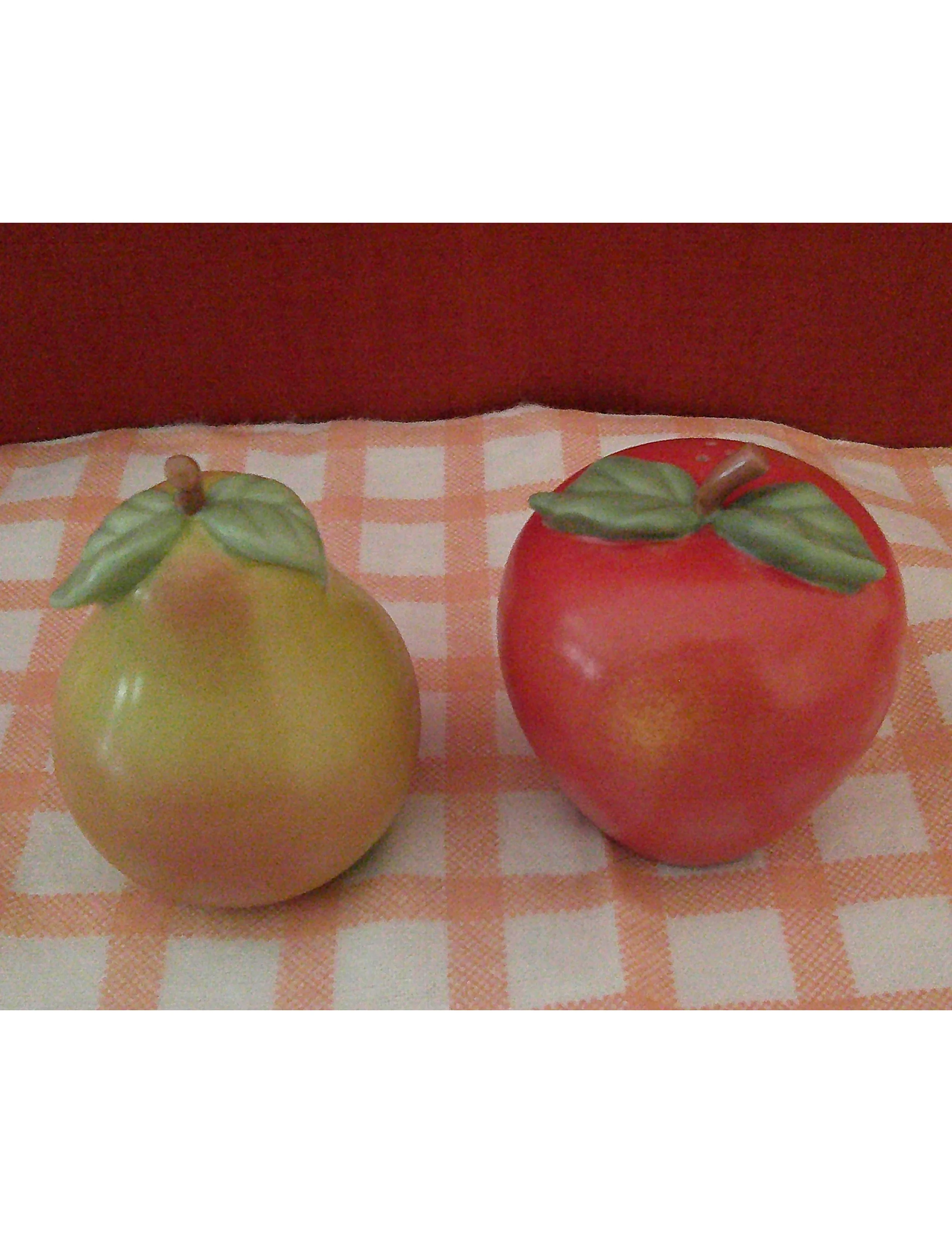 DSCF0101   salt pepper  boxwood and pine  1.jpg