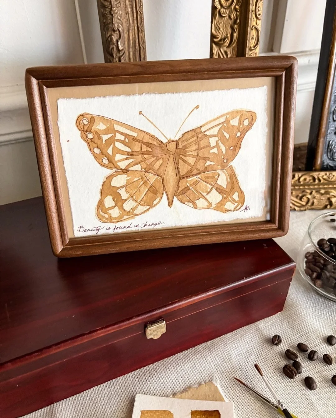 I&rsquo;m always inspired by the endless creativity of @abihellmich.art. Today, she&rsquo;s launching her coffee painting collection and the caffeinated creations are a feast for the eyes! Last week, I put my stylist hat back on and made an afternoon