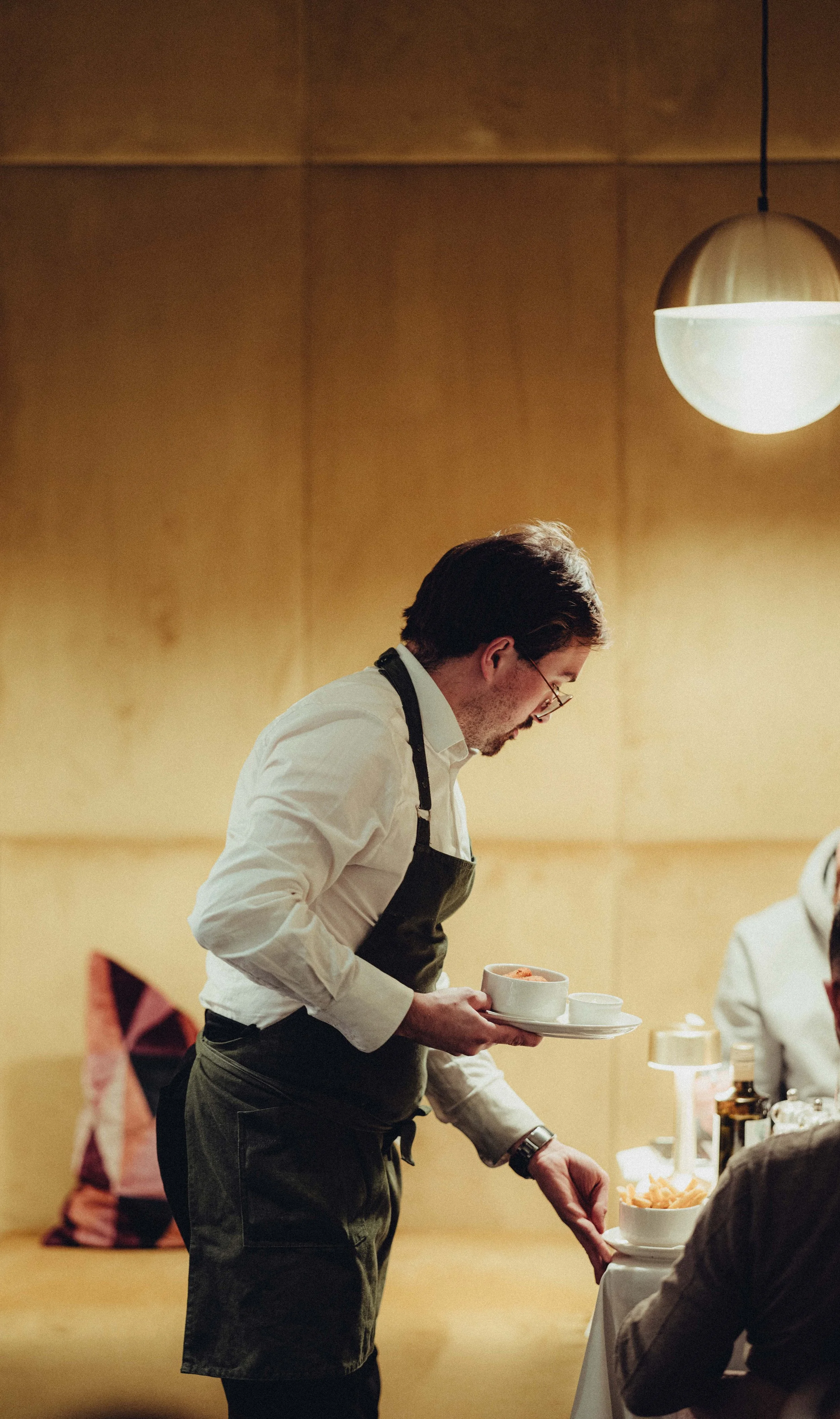 Hotel gent restaurant service