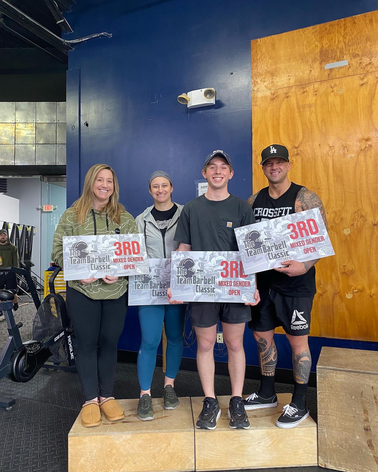Our team took third place at the Team Barbell Classic today! Great competition run by lexartiscompete and @wolverinestrong! 
🏋️ @nickamphoto 
🏋️&zwj;♂️ @zpattersoncrossfit 
🏋🏼&zwj;♀️ @halie_donuts 
🏋🏻&zwj;♀️ @reenabadeena