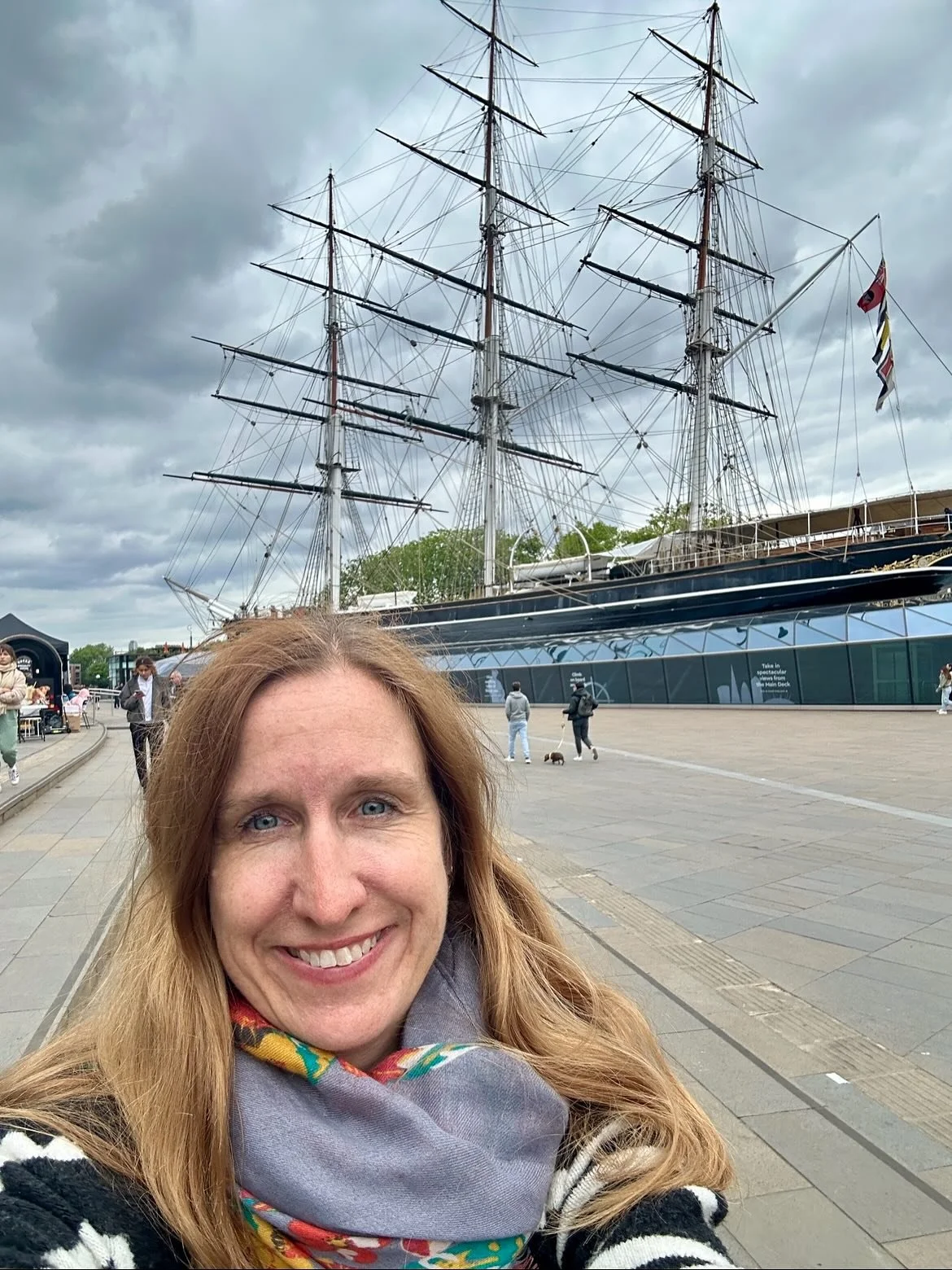 Lovely visit to Greenwich this weekend where my eldest and I enjoyed checking out the fabulous collection at the Maritime Museum as well as at the Queen's House (where they filmed some of Bridgerton too!). I ran into a portrait of one of my naval her