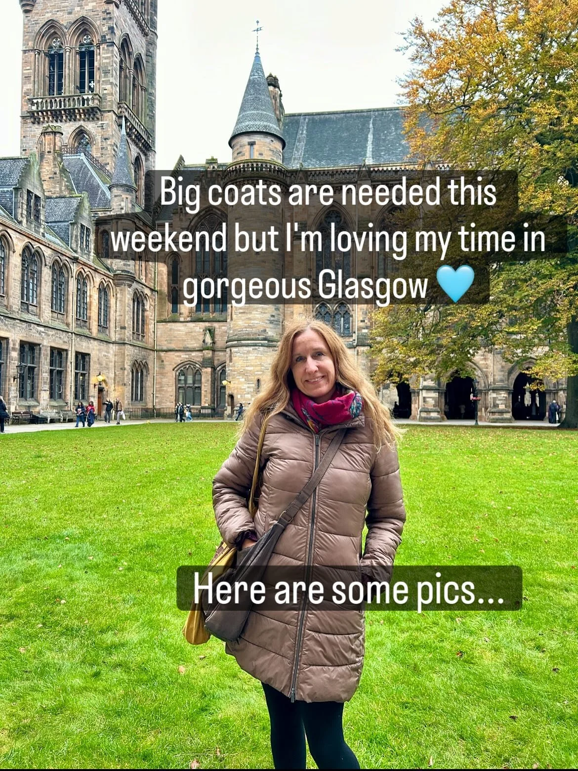 It's the wettest of weekends but I am so enjoying my time in beautiful Glasgow regardless! Today's pics are mainly of the university (which is so completely gorgeous!). More to come, from Glasgow as well as from Edinburgh where I'm headed next, for s