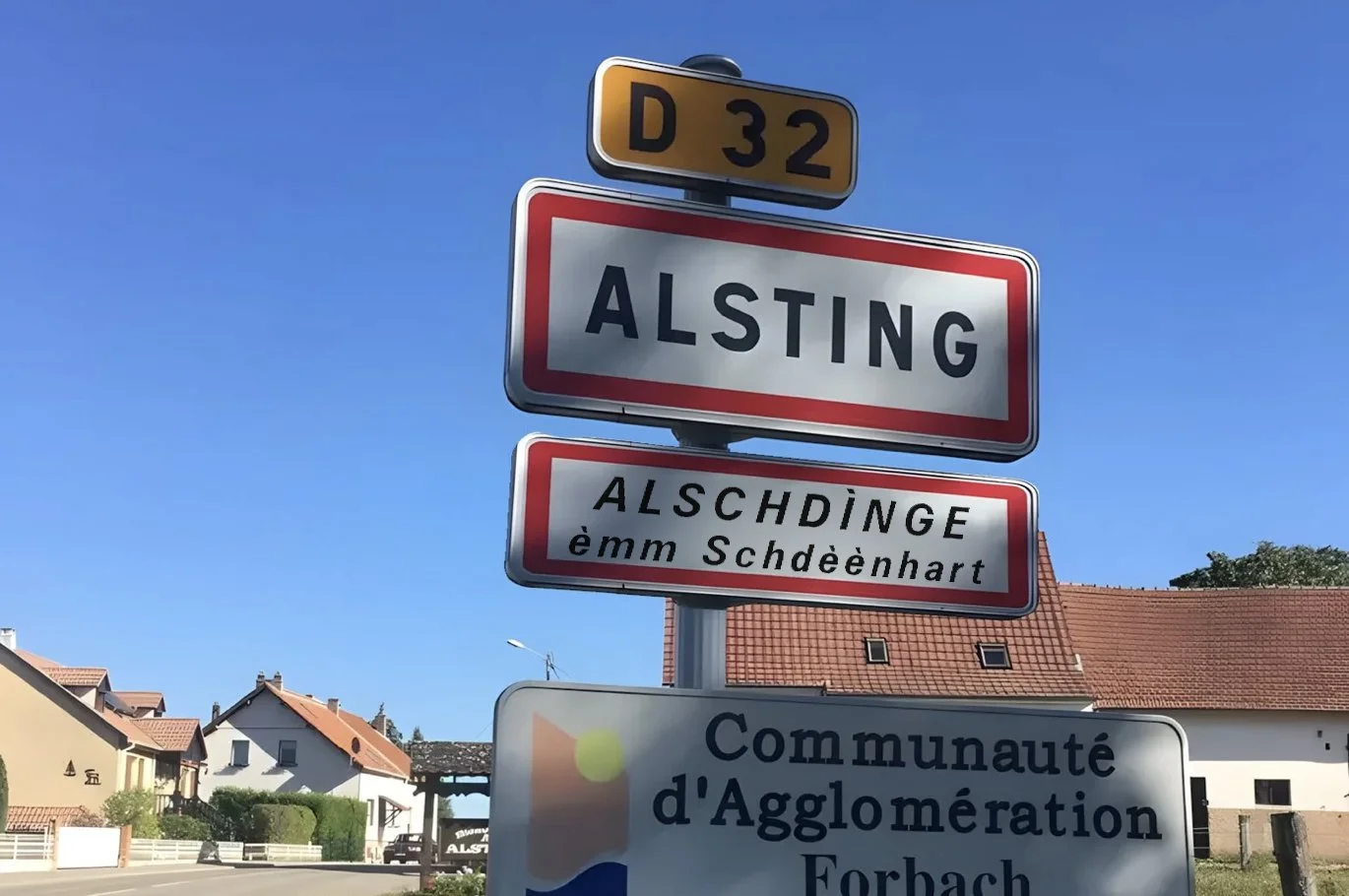 L'accent d'Alsting fait le buzz : pourquoi le footballeur Adil Rami s'est trompé