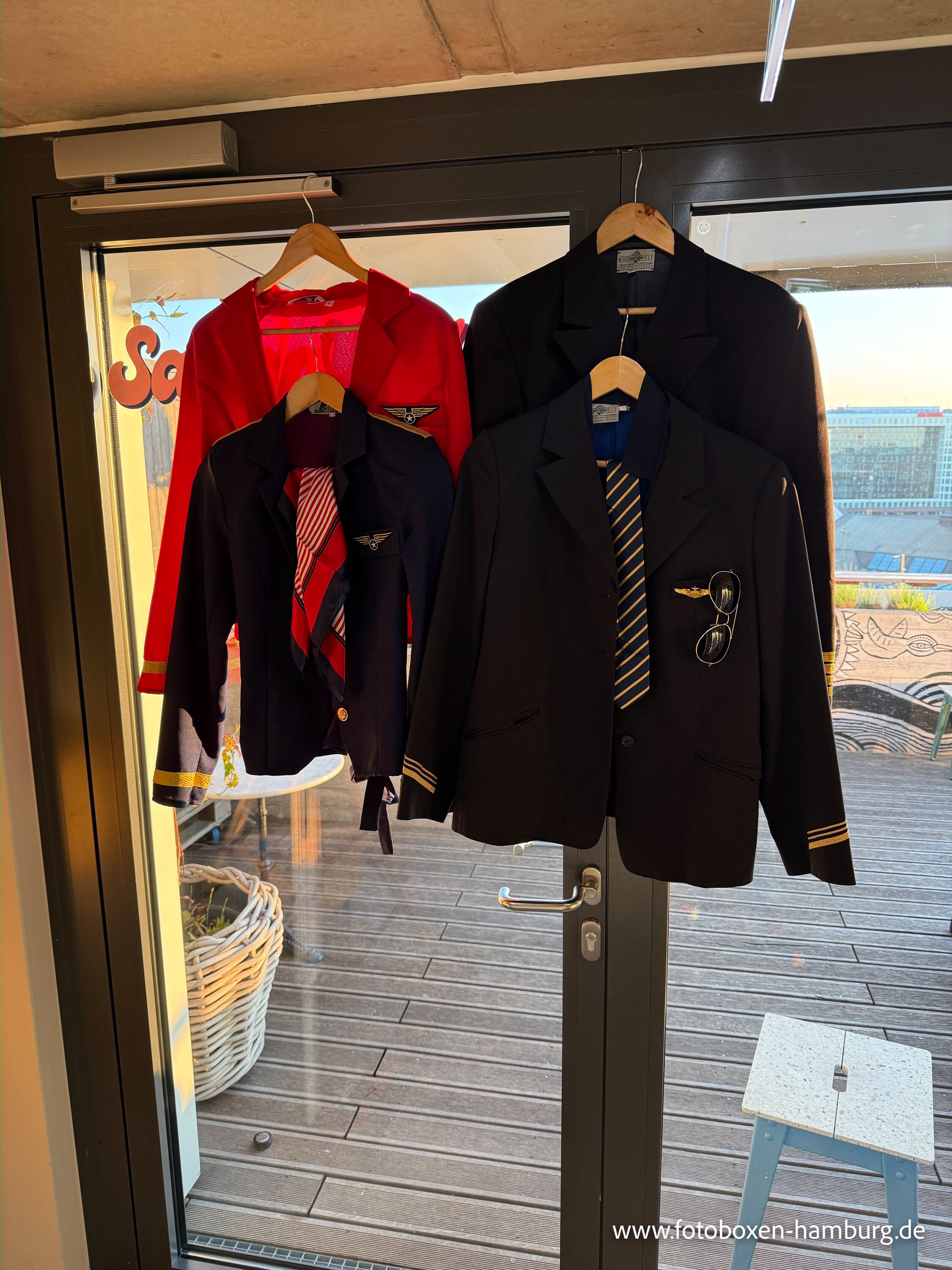 Uniformen aus dem Kostümverleih