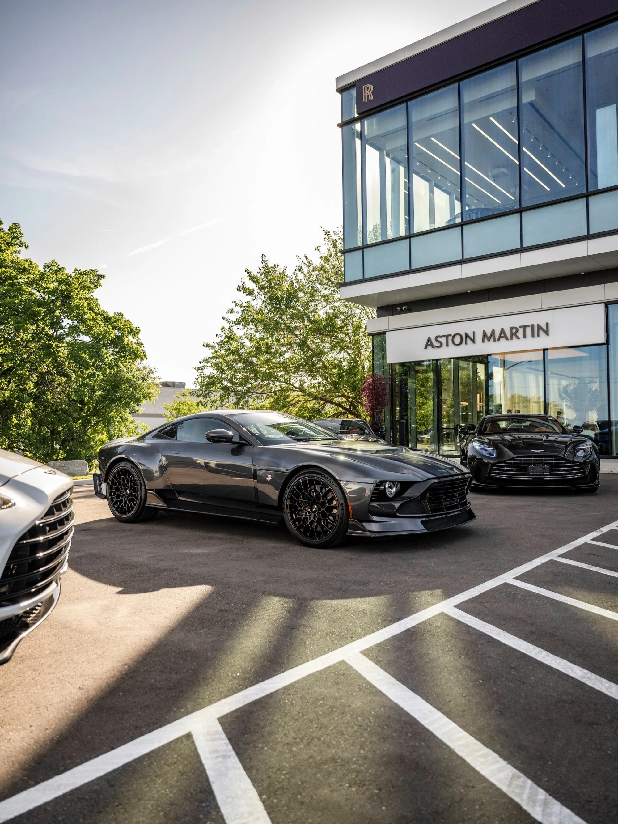 Tonight we celebrated the grand opening of @astonmartin_oakville at their stunning new showroom located at 1311 North Service Road. This is a significant milestone for the brand as it the first location in North America to feature Aston Martin&rsquo;