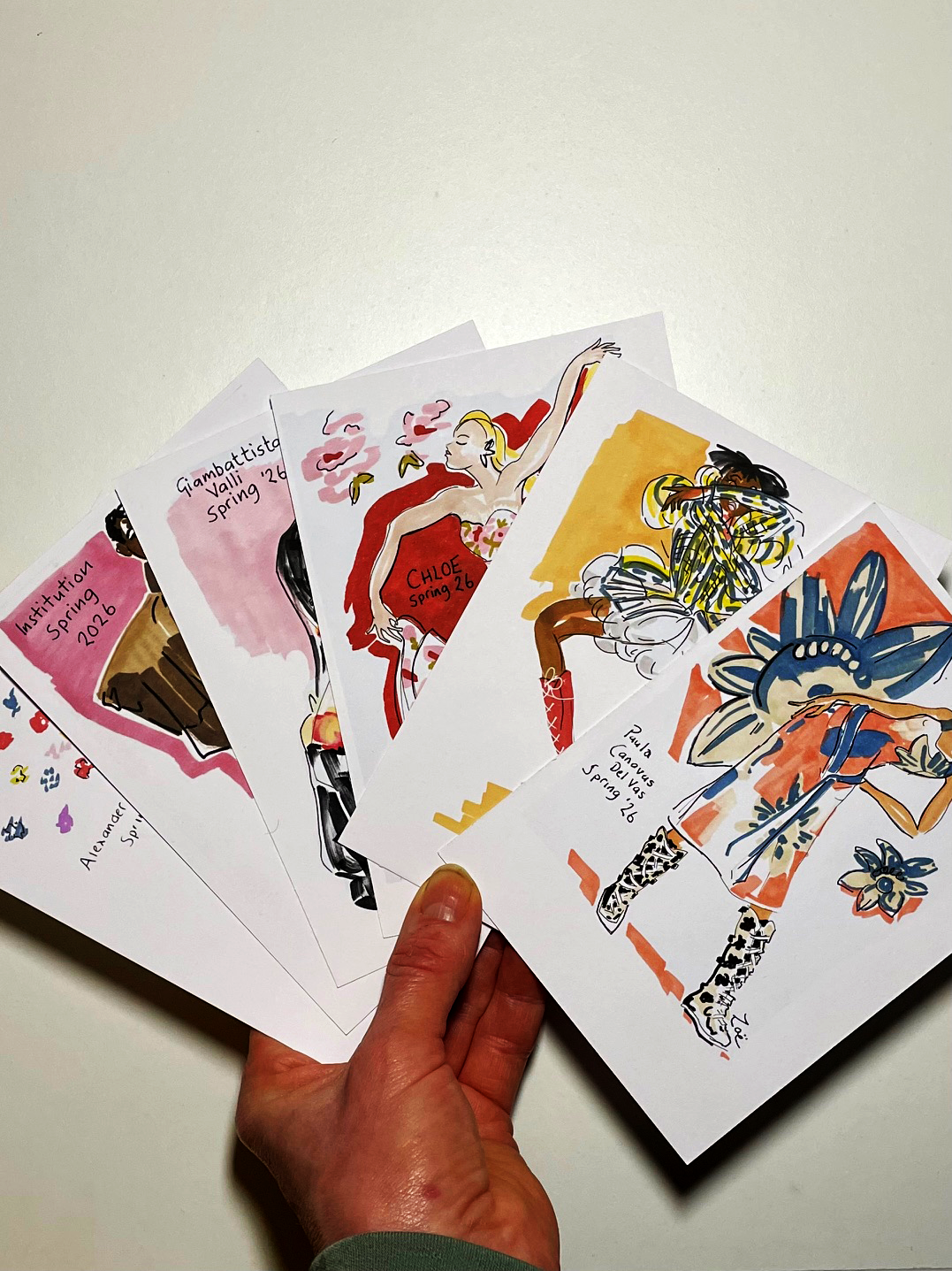 Fashion-illustration-postcards-fan.png