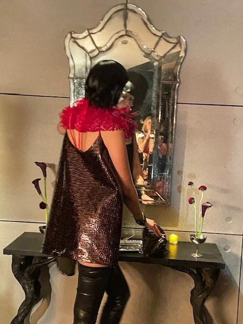 Elen in the mirror Karina Bond Vivarium.jpg