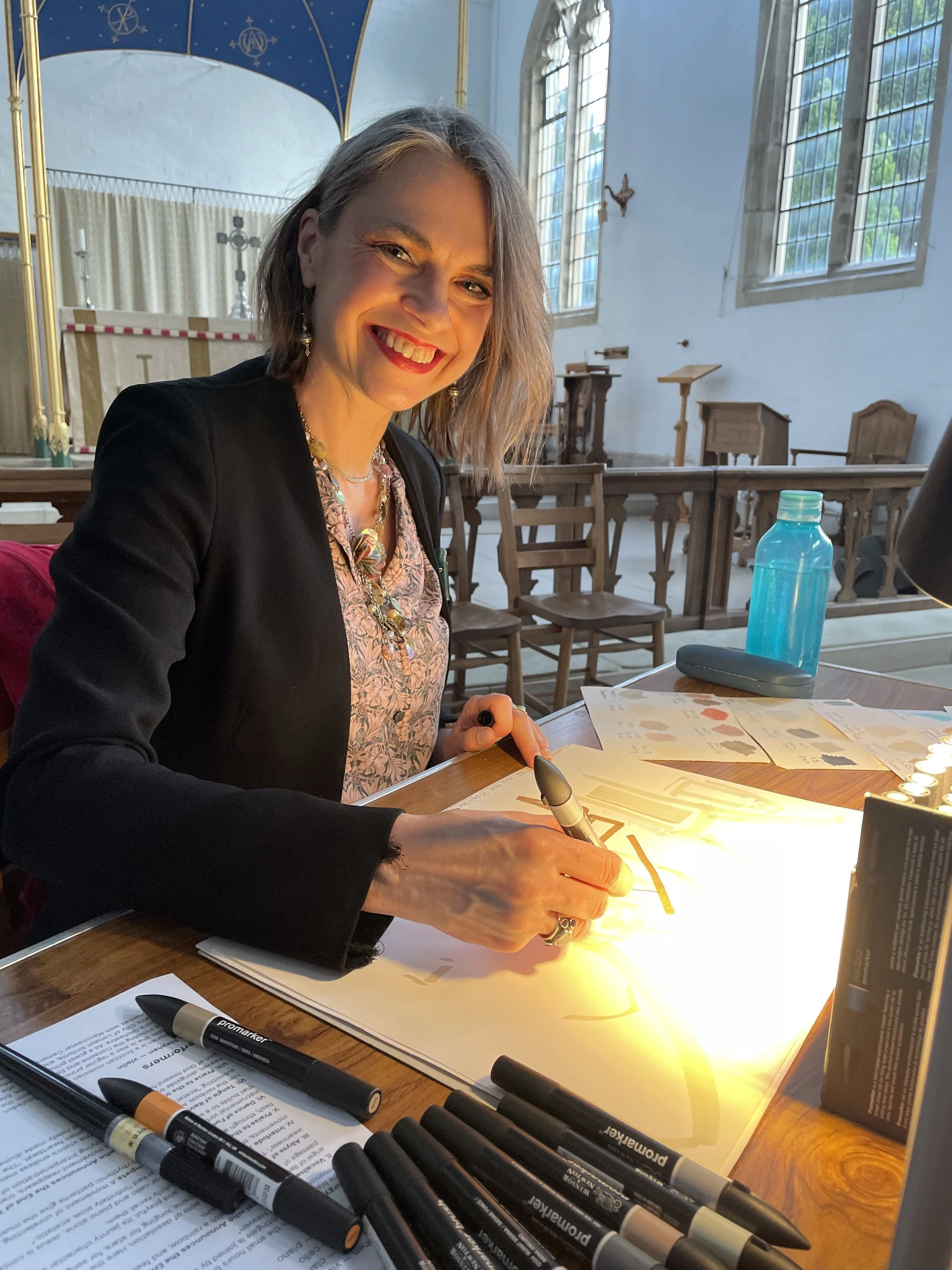 Zoe Parker Illustration creating live illustration during musical quartet recital.JPEG