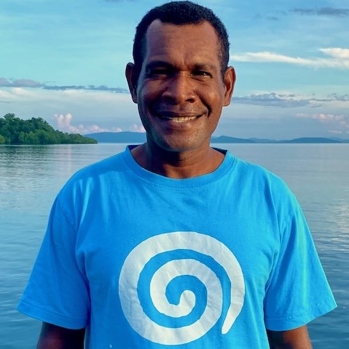 Bapak Numberi - KETUA TIM