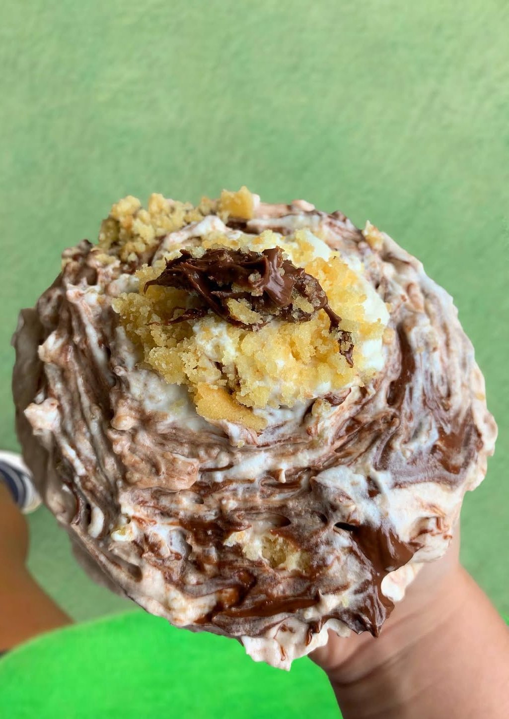 Sweet and creamy vanilla custard mixed with Nutella