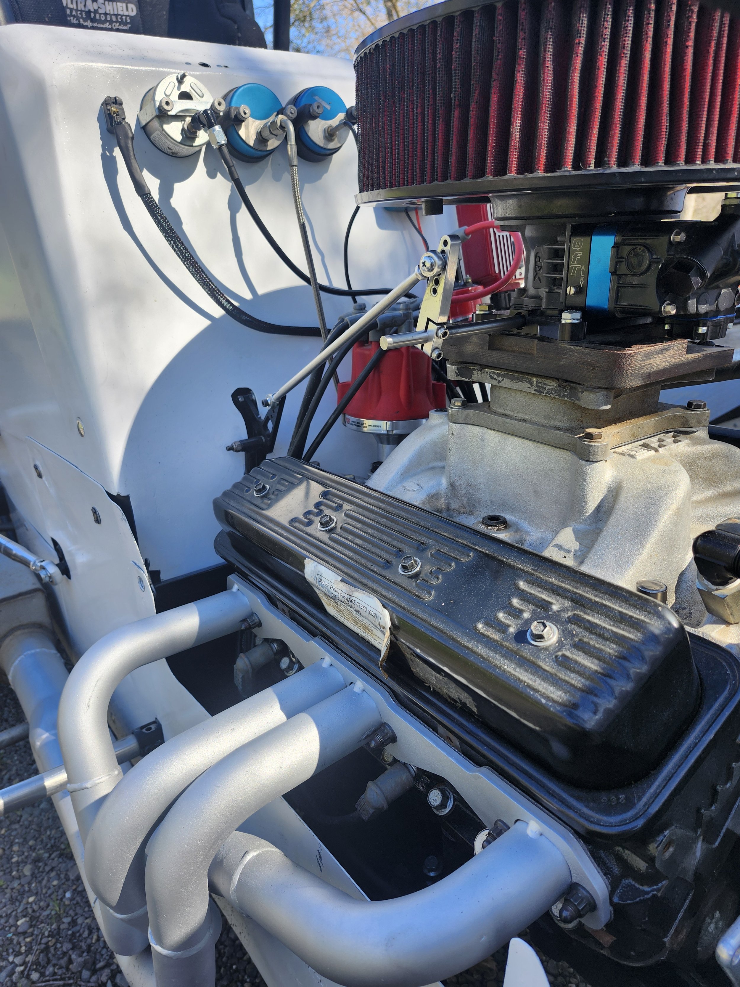 Throttle linkage in Car.jpg