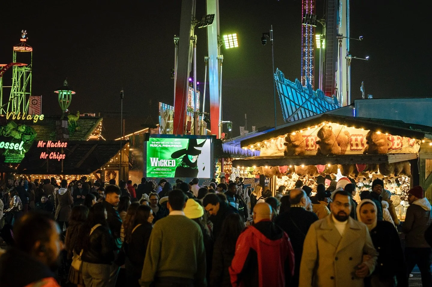 The gates are open!&nbsp;💫🎡❄️

What an incredible opening weekend at&nbsp;Winter Wonderland! The festive spirit is&nbsp;officially&nbsp;alive in London. Huge crowds, incredible energy, and all the Christmas cheer you could ask for.
This year, we ha