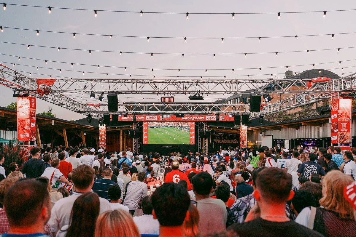 WHAT A START TO THE WORLD CUP! 🏴󠁧󠁢󠁥󠁮󠁧󠁿 

Amazing to see all our sites packed out last night for our sponsors. Roll on next week ⚽️ 

#worldcup2026 #football #outofhomeadvetising #WC #OOHTV