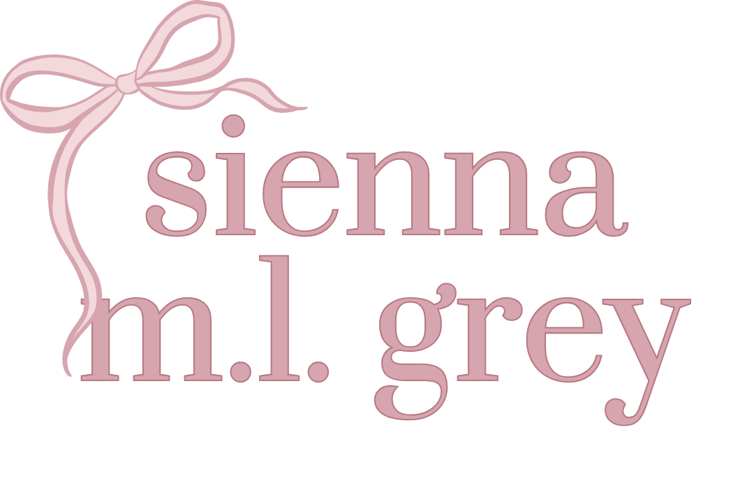 Author Sienna M.L. Grey