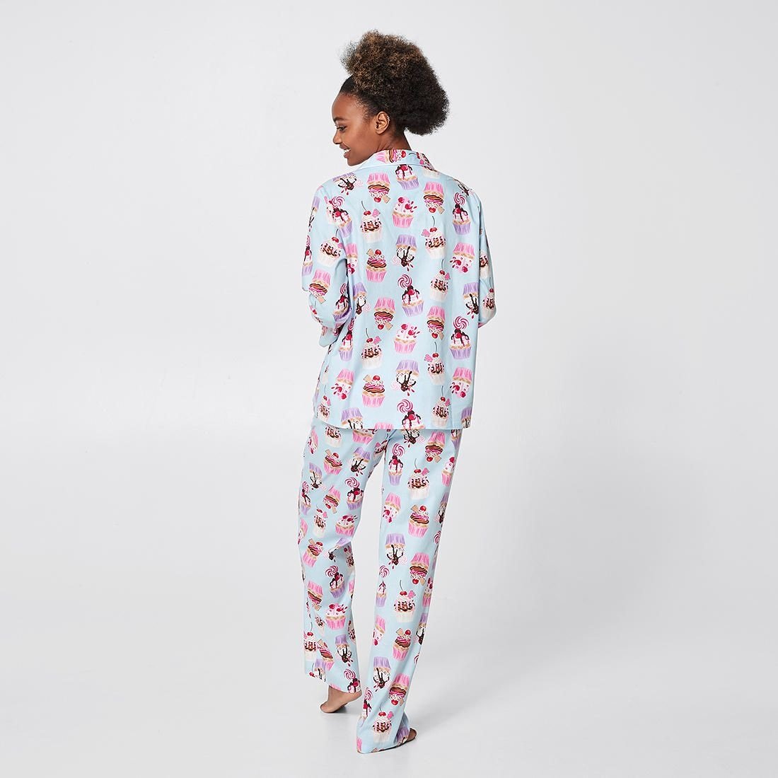 TARGET_WOMENS_PJ_SET_CUPCAKES_01.jpg