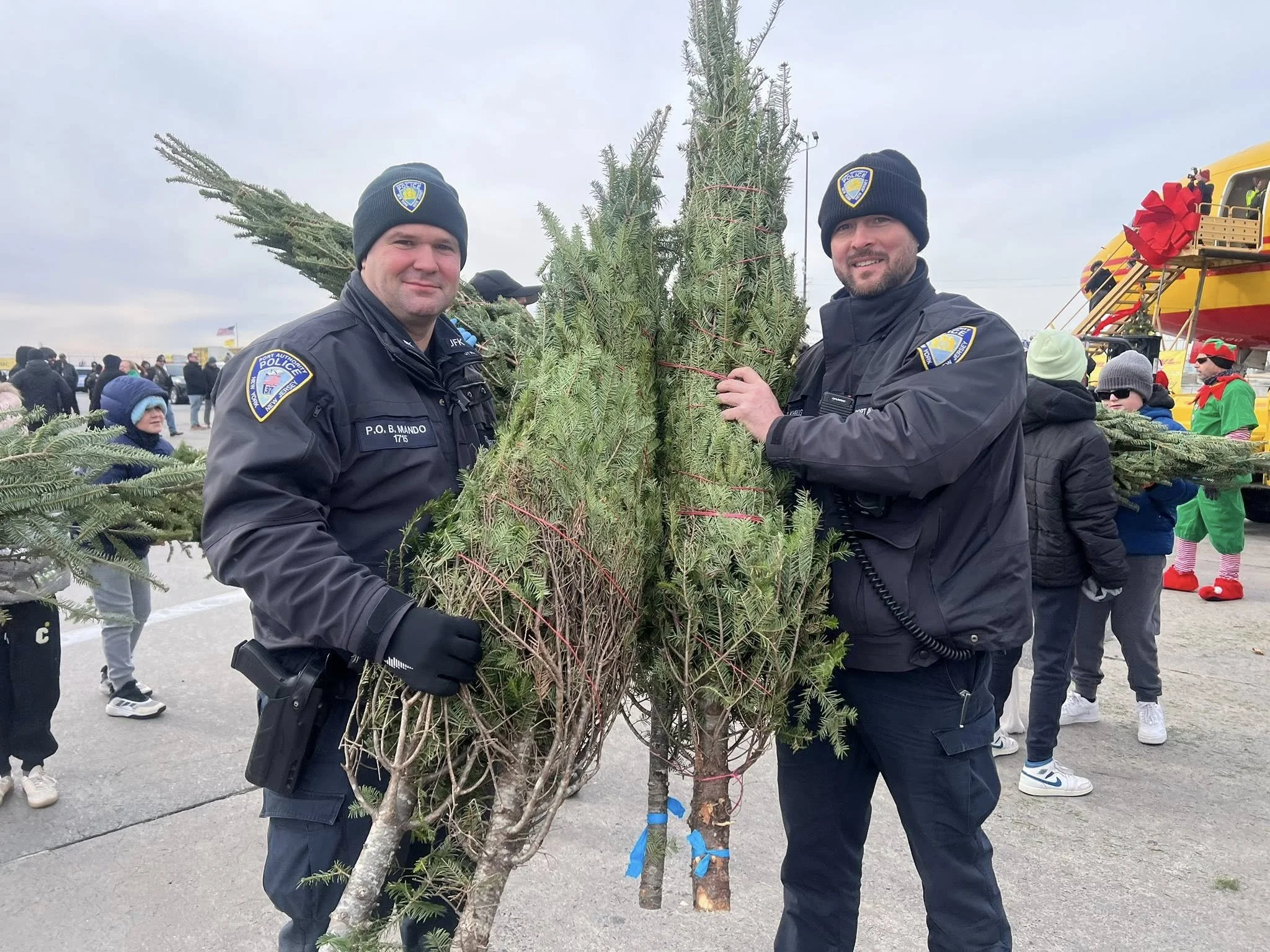 TFT 2025- 2 police officers trees.jpg