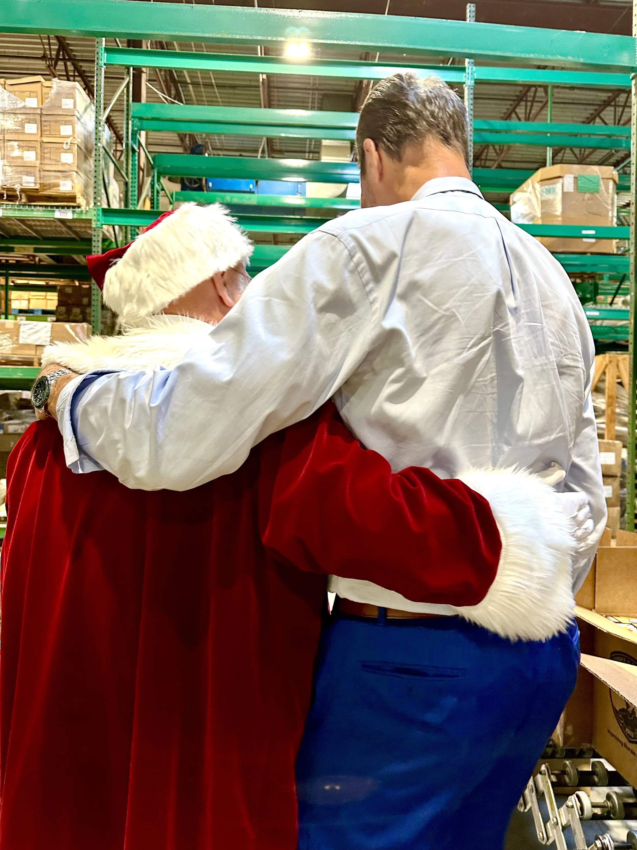 xmas 25 - Karl Santa behind.jpg