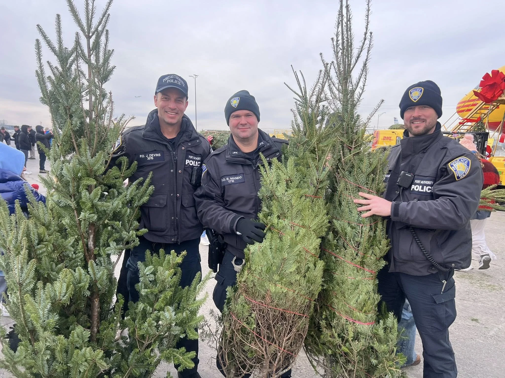 TFT 2025-3 police officers.jpg
