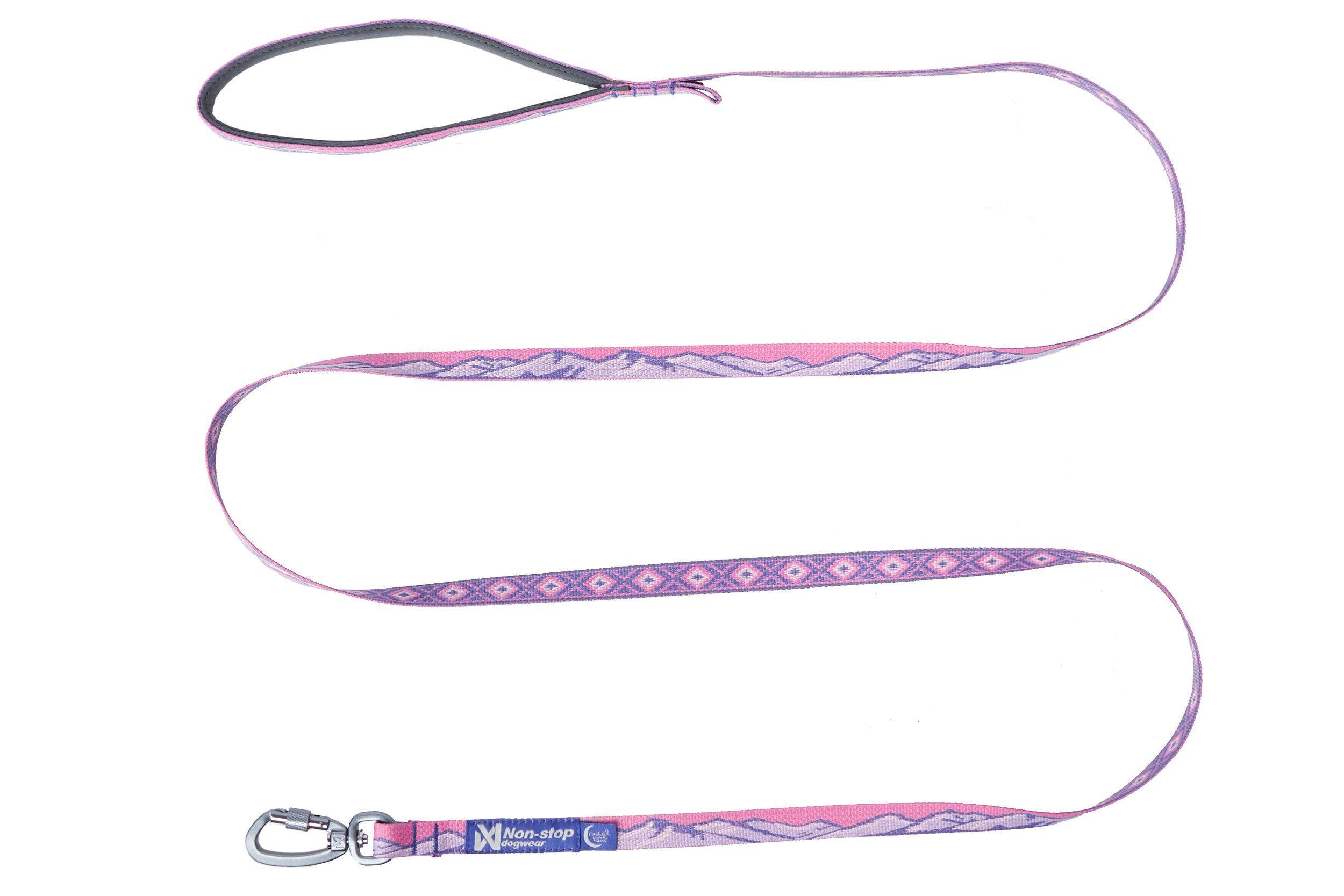 TrailQuestLeashRachelPohl_PurplePink_1662_01_HERO.jpg