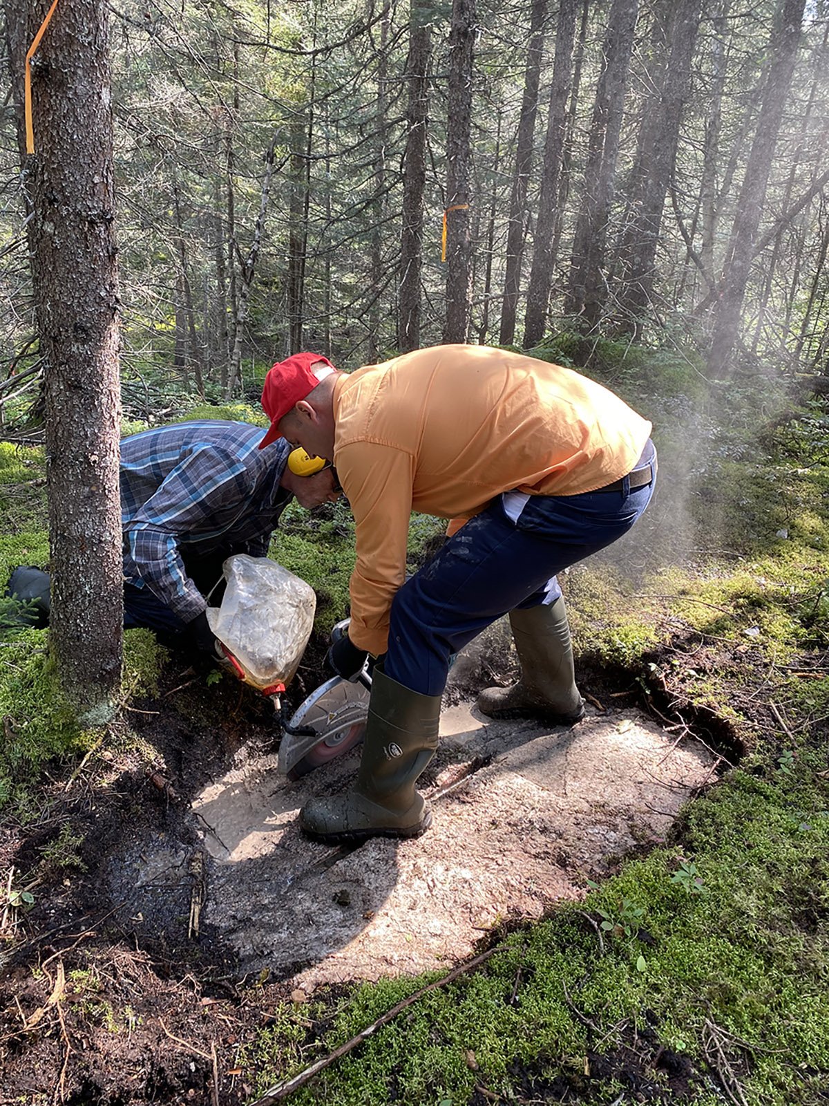 Preparation for blasting (1)