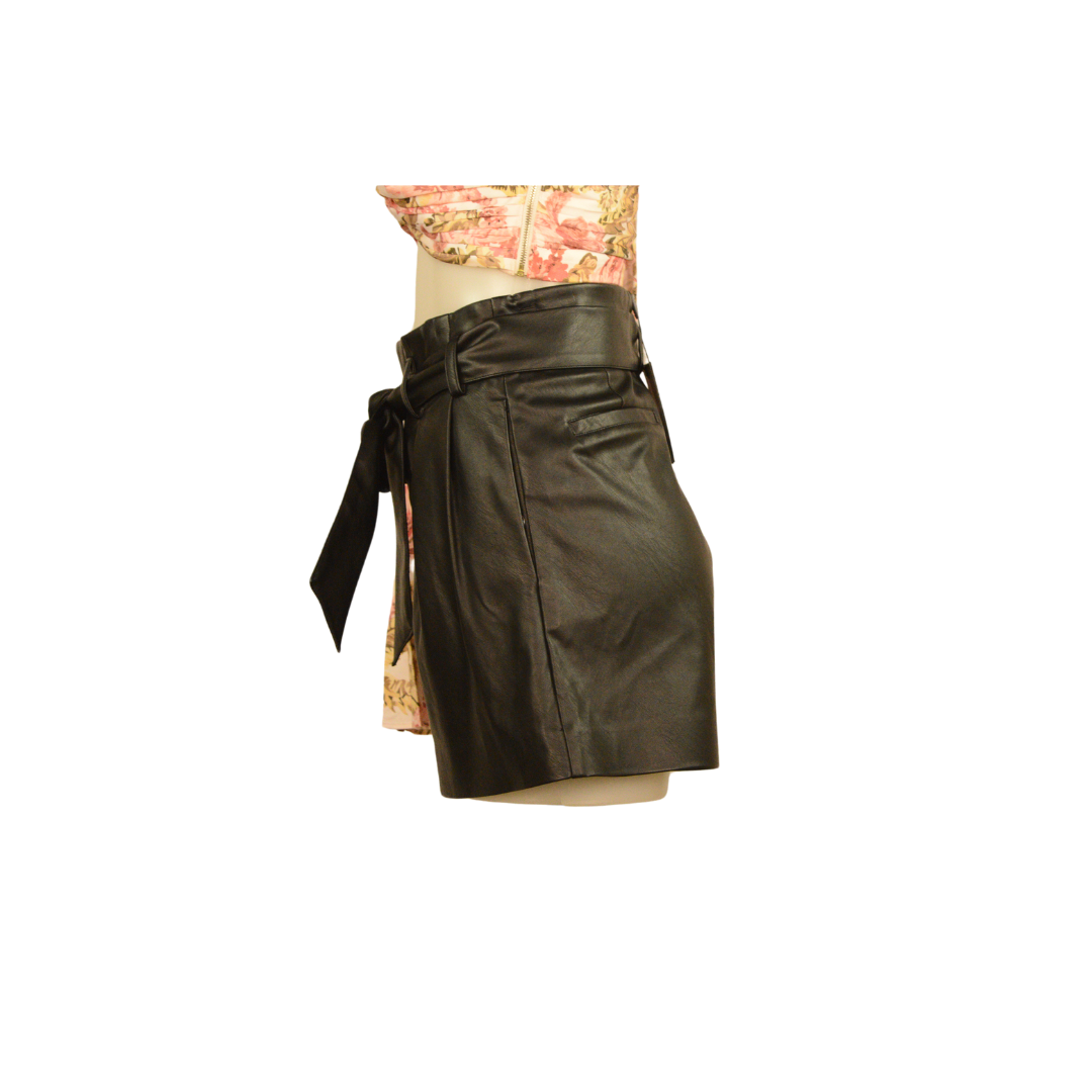 leather short close side.png