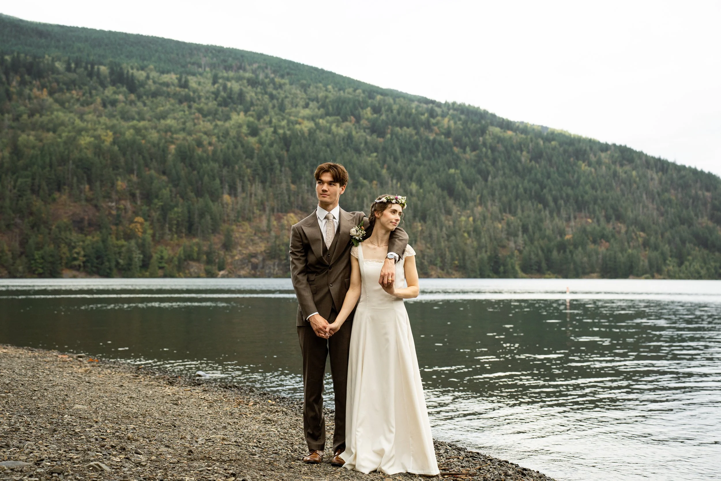 2026-08-29-CamAndFionaWedding-468.jpg