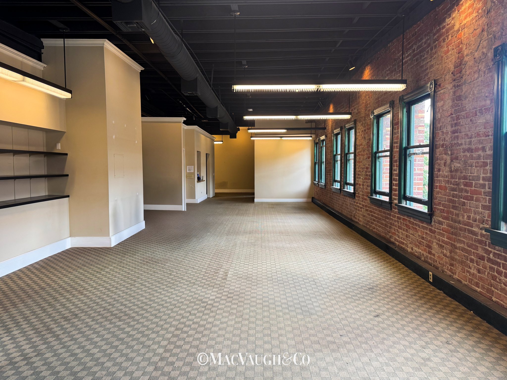 35 NAP_200 WM-06.jpg