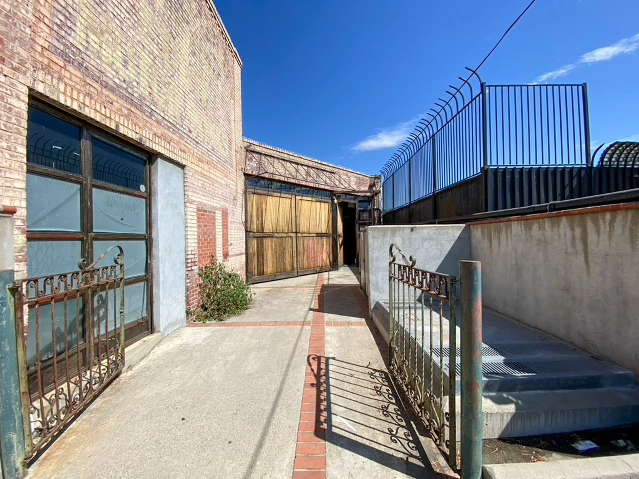 55 Waverly Dr, Pasadena 91105