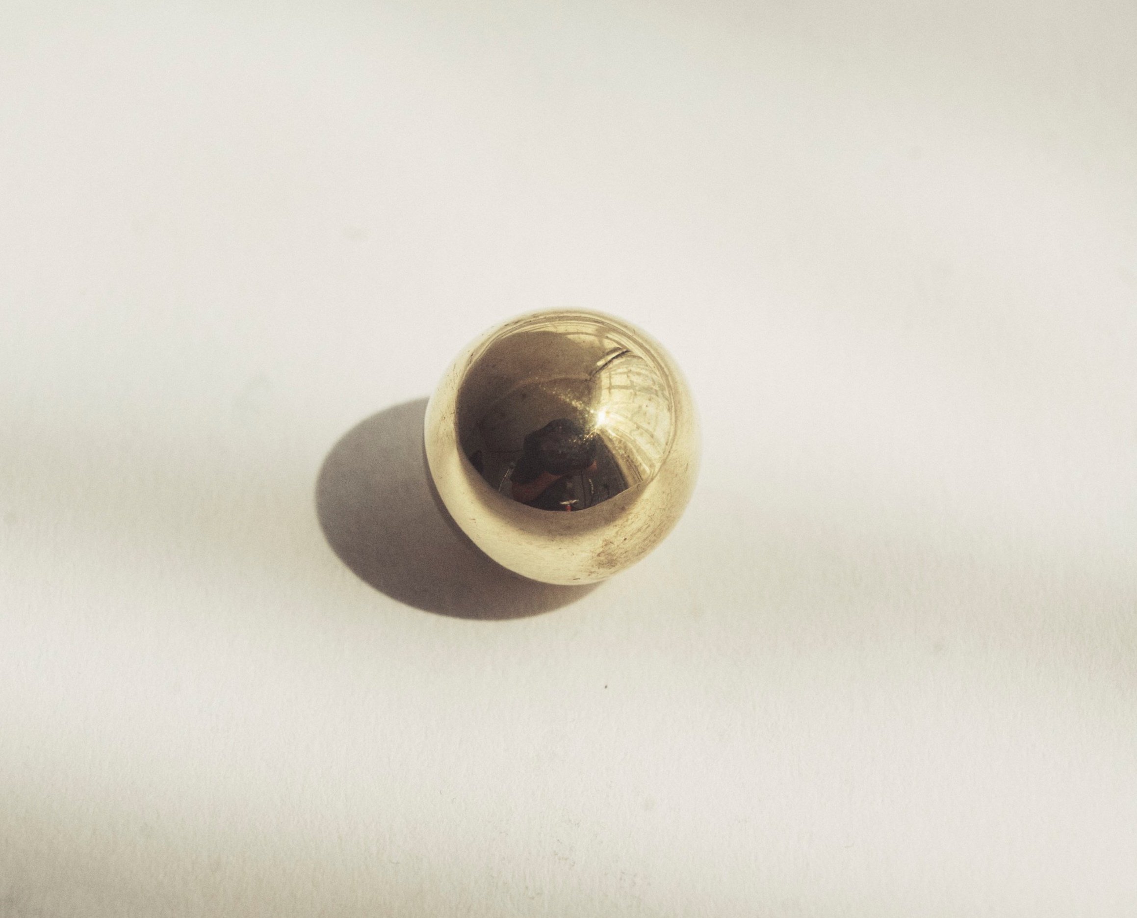 22+carat+gold+ball.jpg